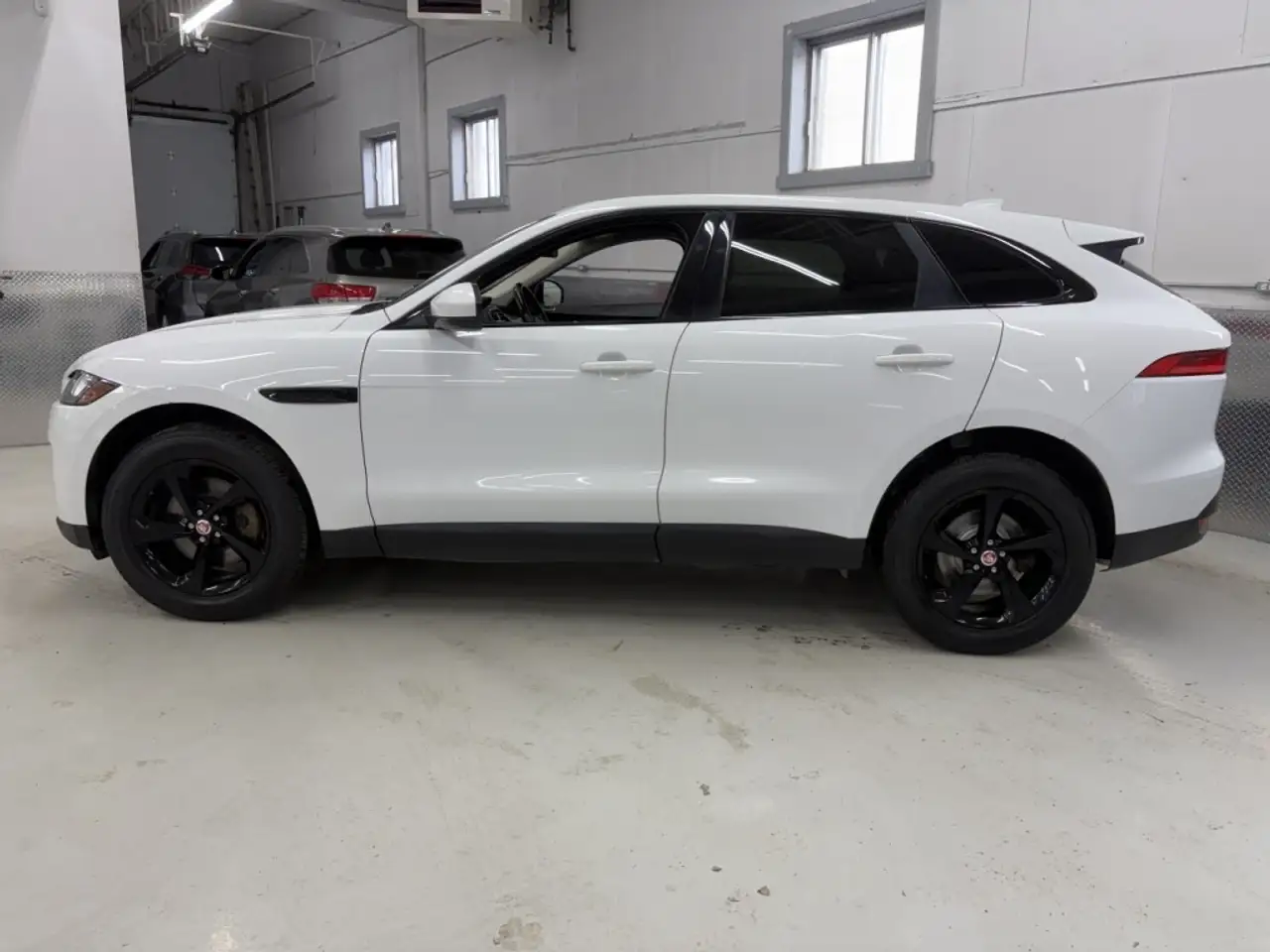 Jaguar F-Pace снимка Jaguar F-Pace