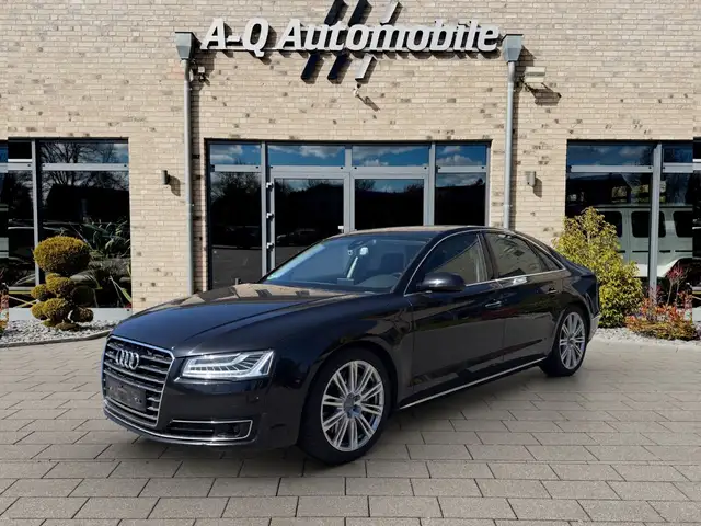 Audi A8 4.2 TDI clean diesel quattro*Schiebedach*Led*