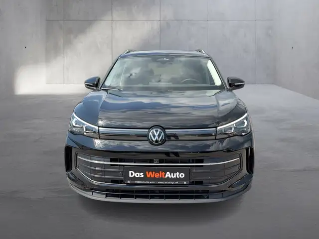 Volkswagen Tiguan view 8