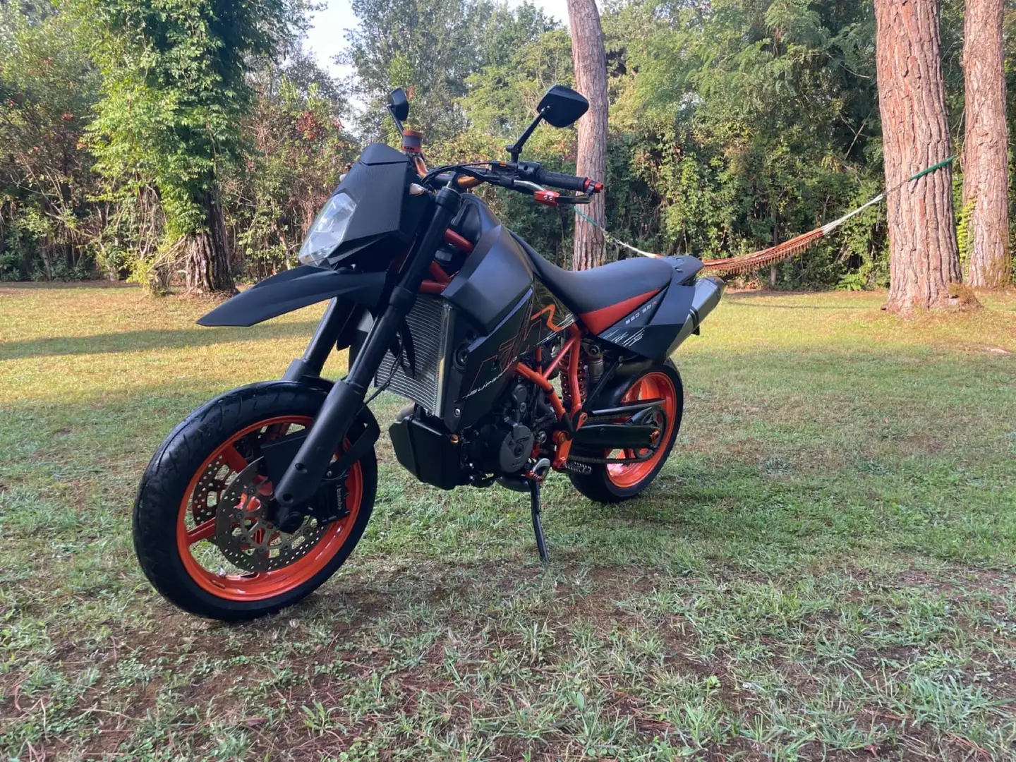 KTM 950 Supermoto r - 2