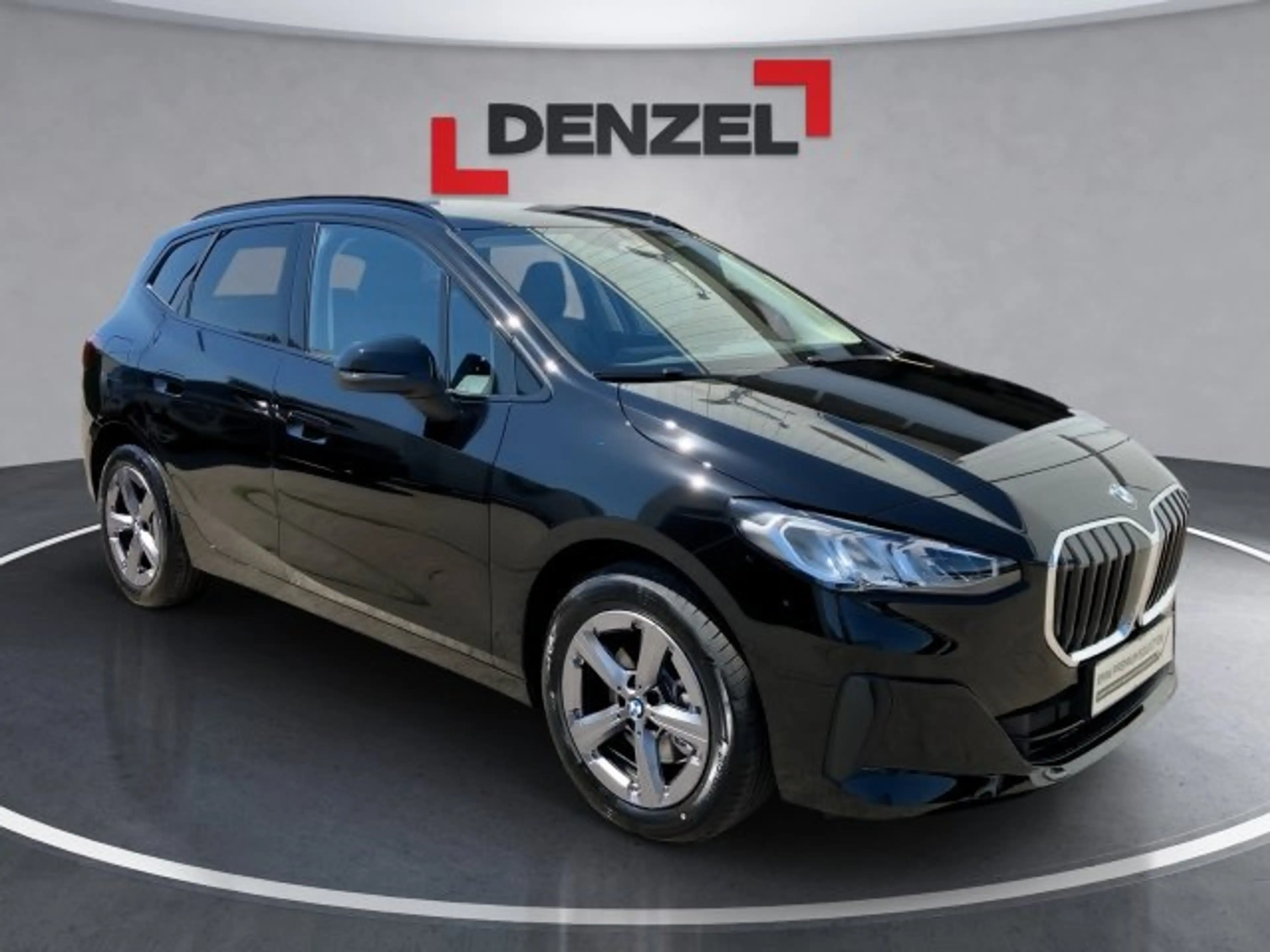 BMW 216 i Active Tourer U06 — photo 6