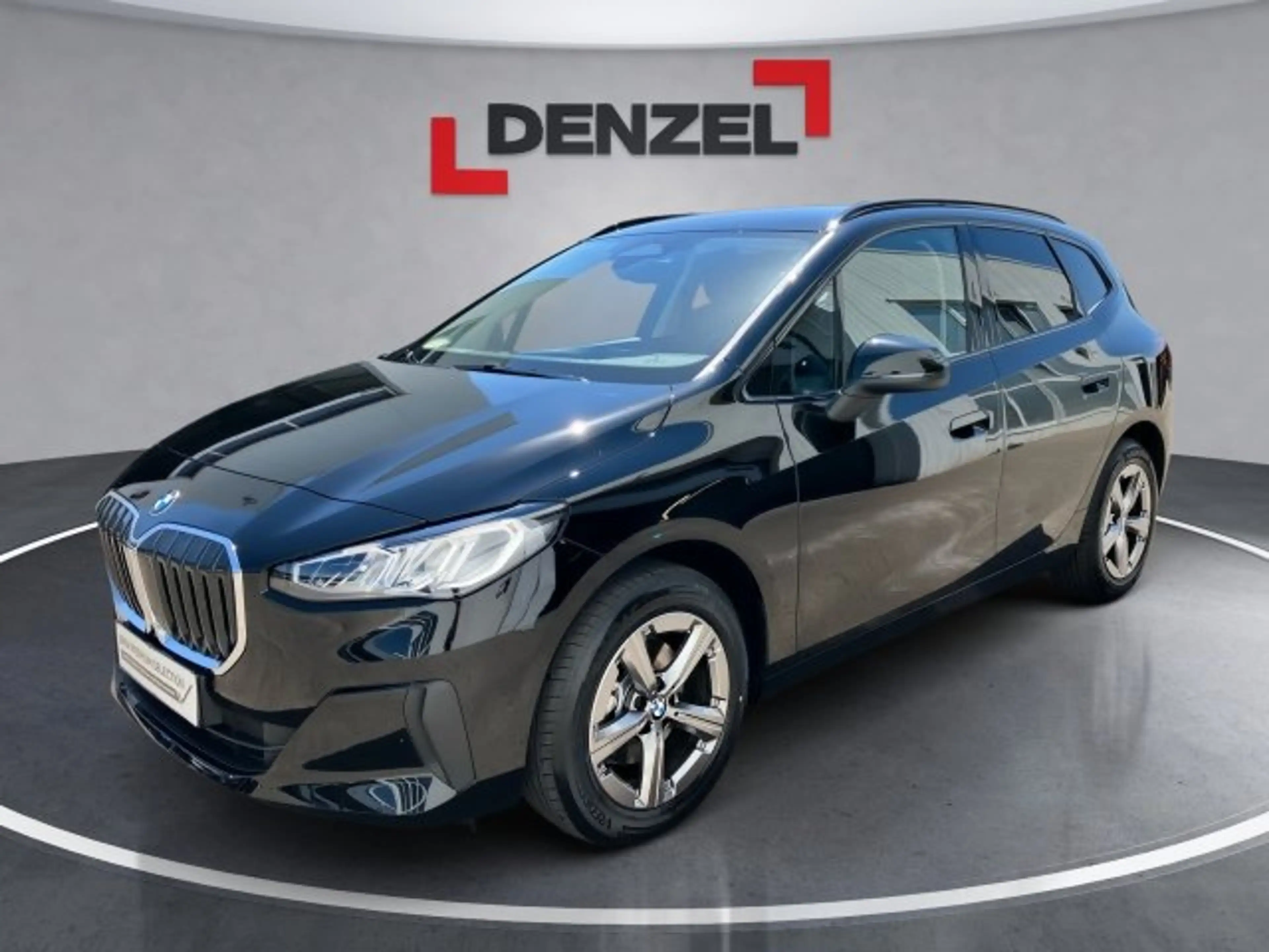 BMW 216 i Active Tourer U06