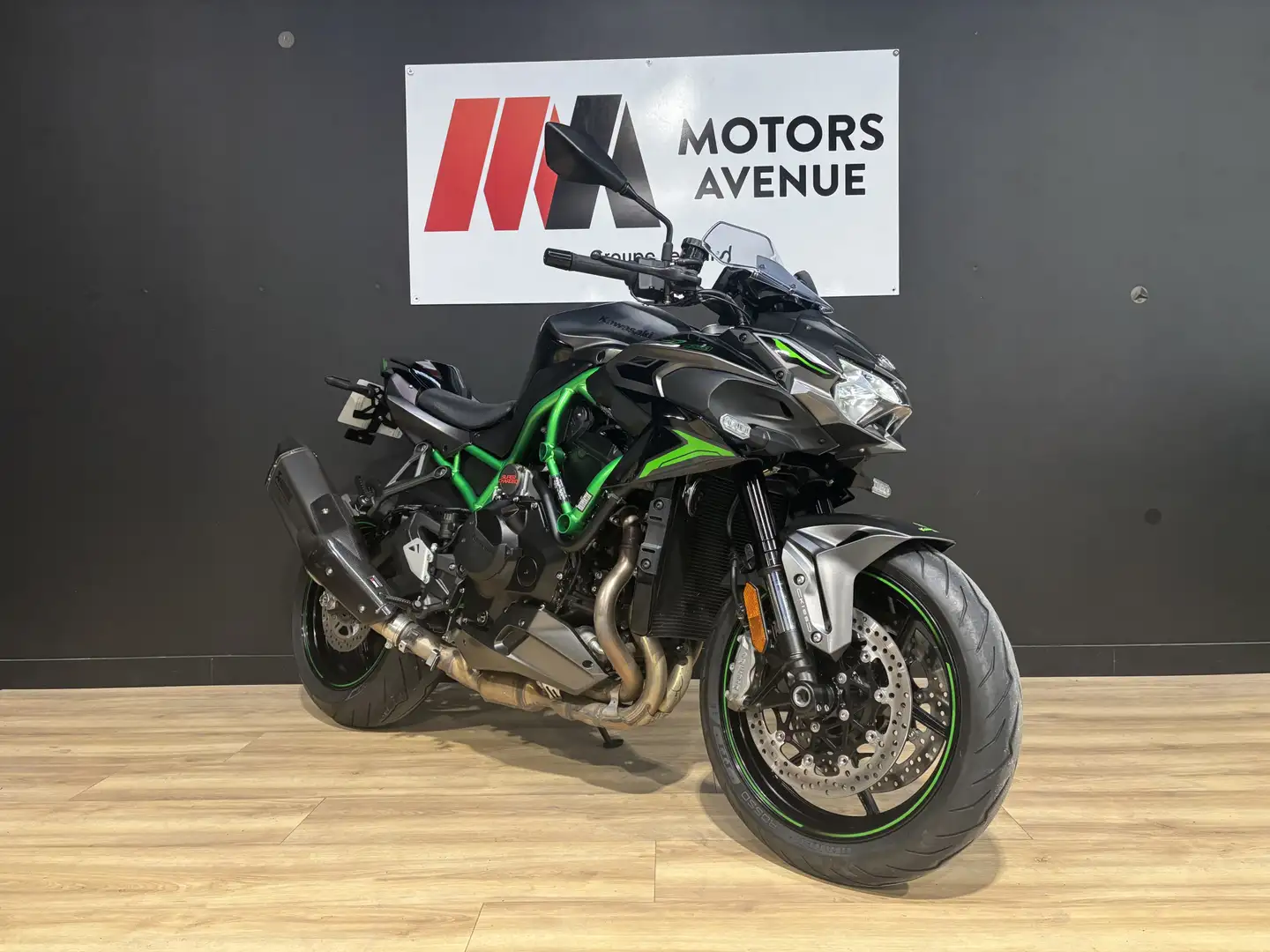 Kawasaki Z H2 - 1