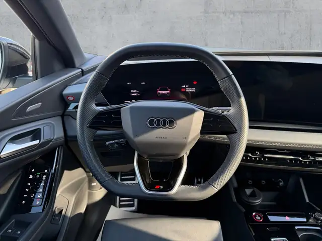 Audi SQ6 E-Tron view 10