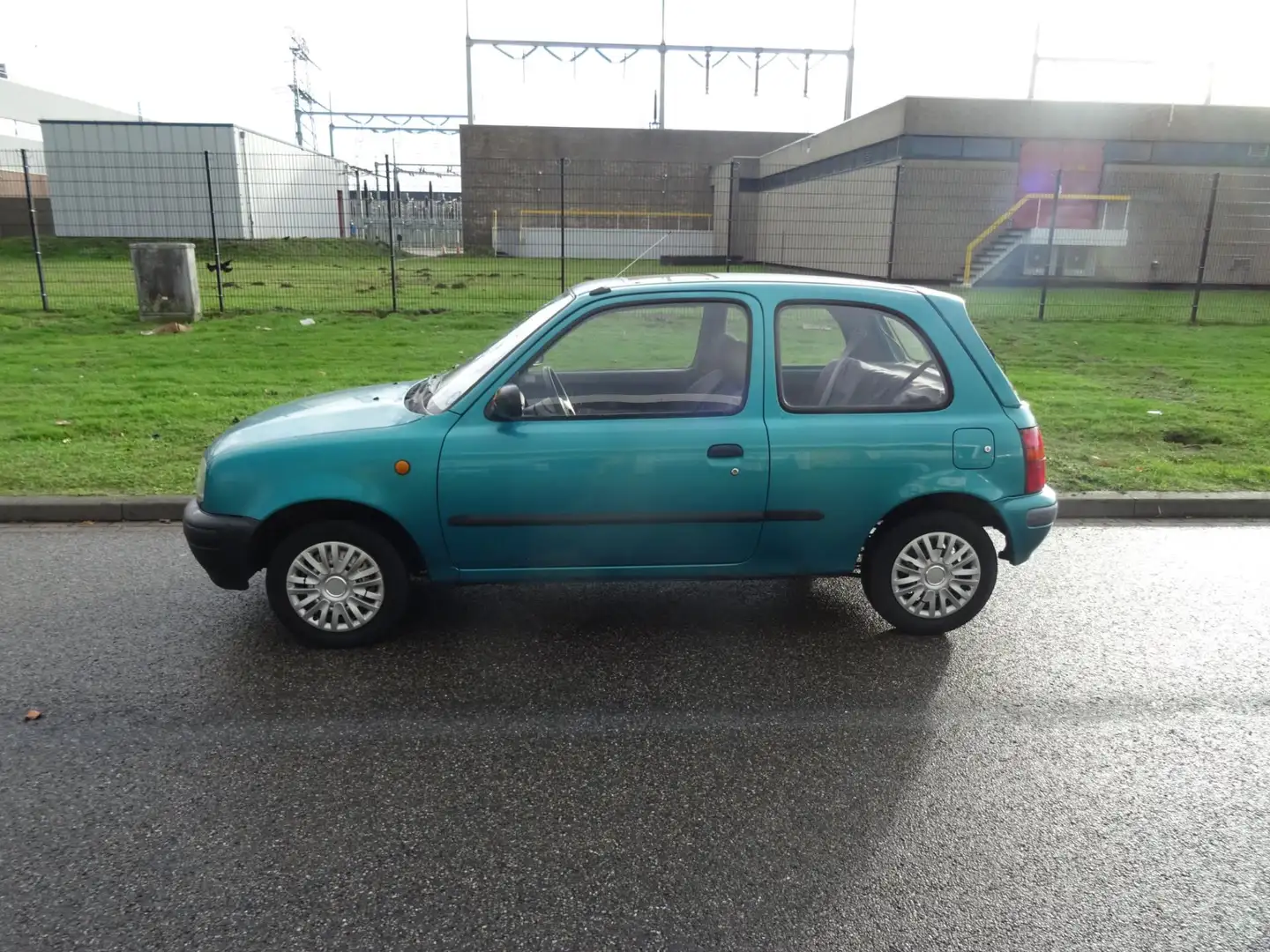 Nissan Micra 1.3 L Groen - 2