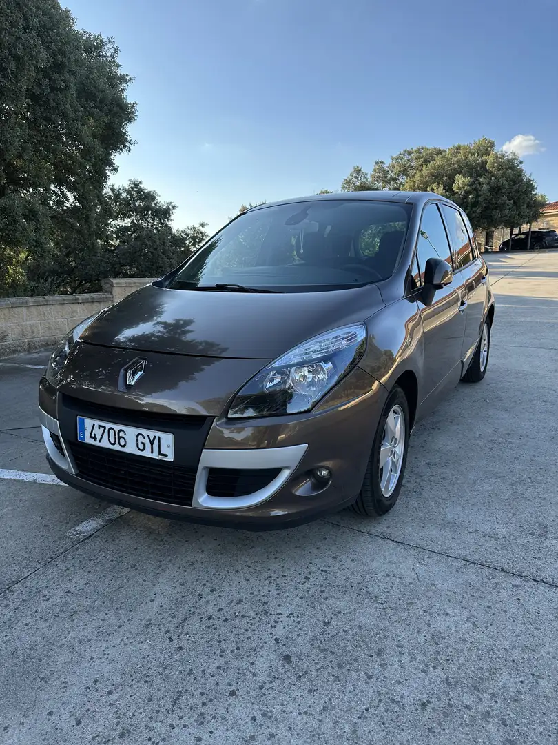 Renault Scenic - 2