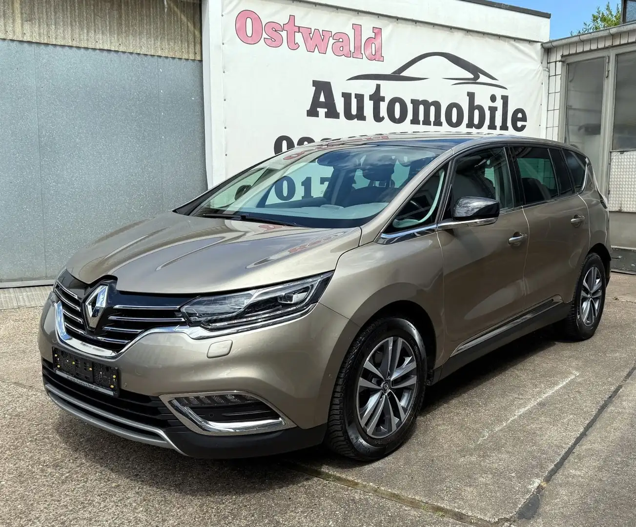 Renault Espace V Intens Aut. Panorama 7.Sitzer LED KeyGo Braun - 1