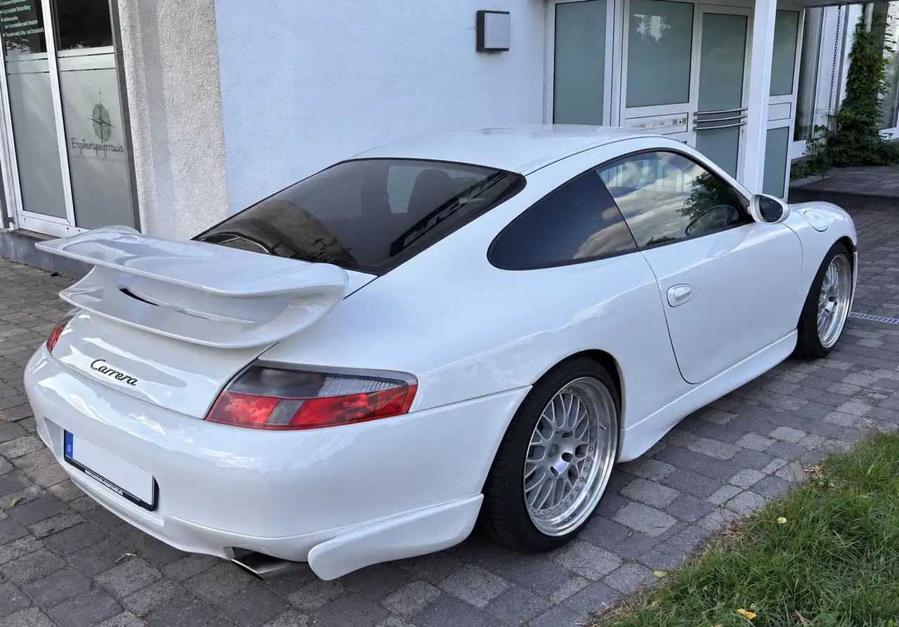 Porsche 996 911 Carrera, foto 2
