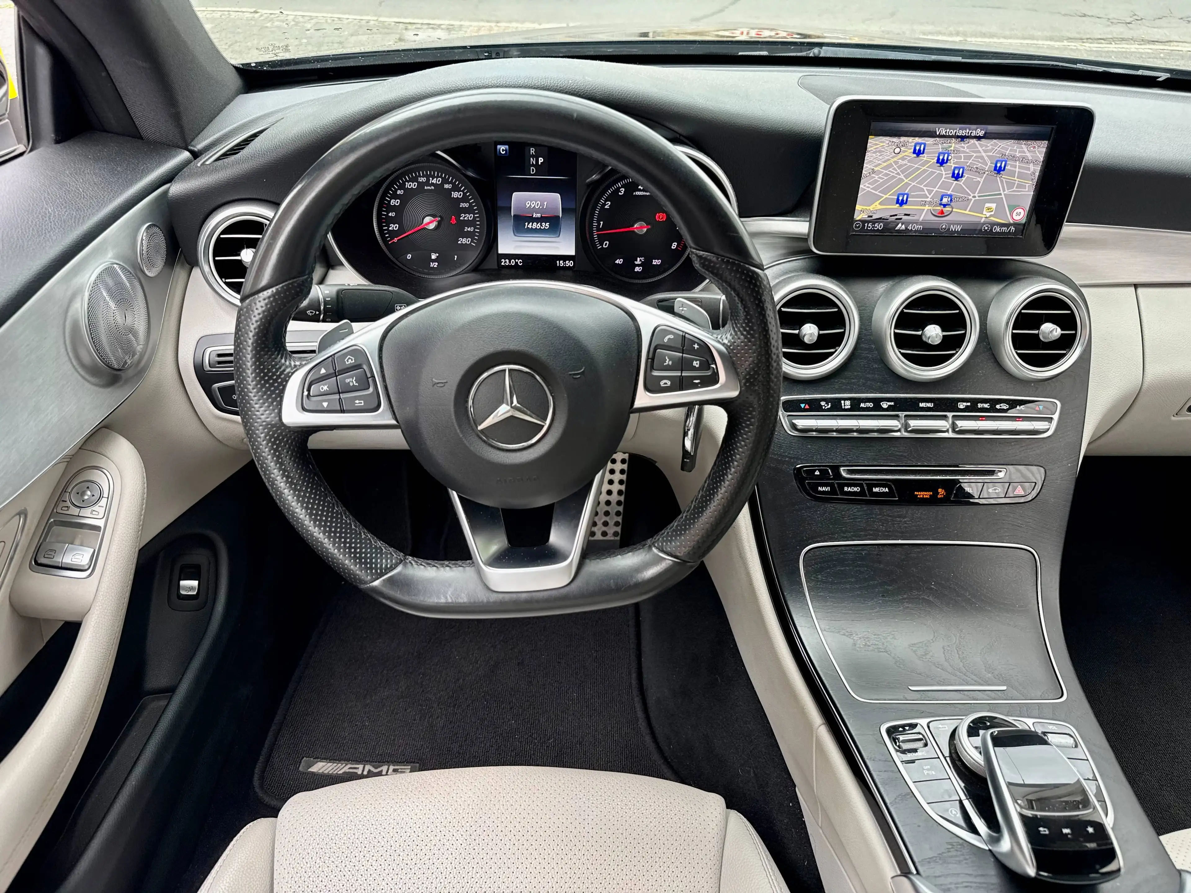 Mercedes-Benz C 250 C 250 AMG-Line Coupe Automatik 2.Hand — photo 9