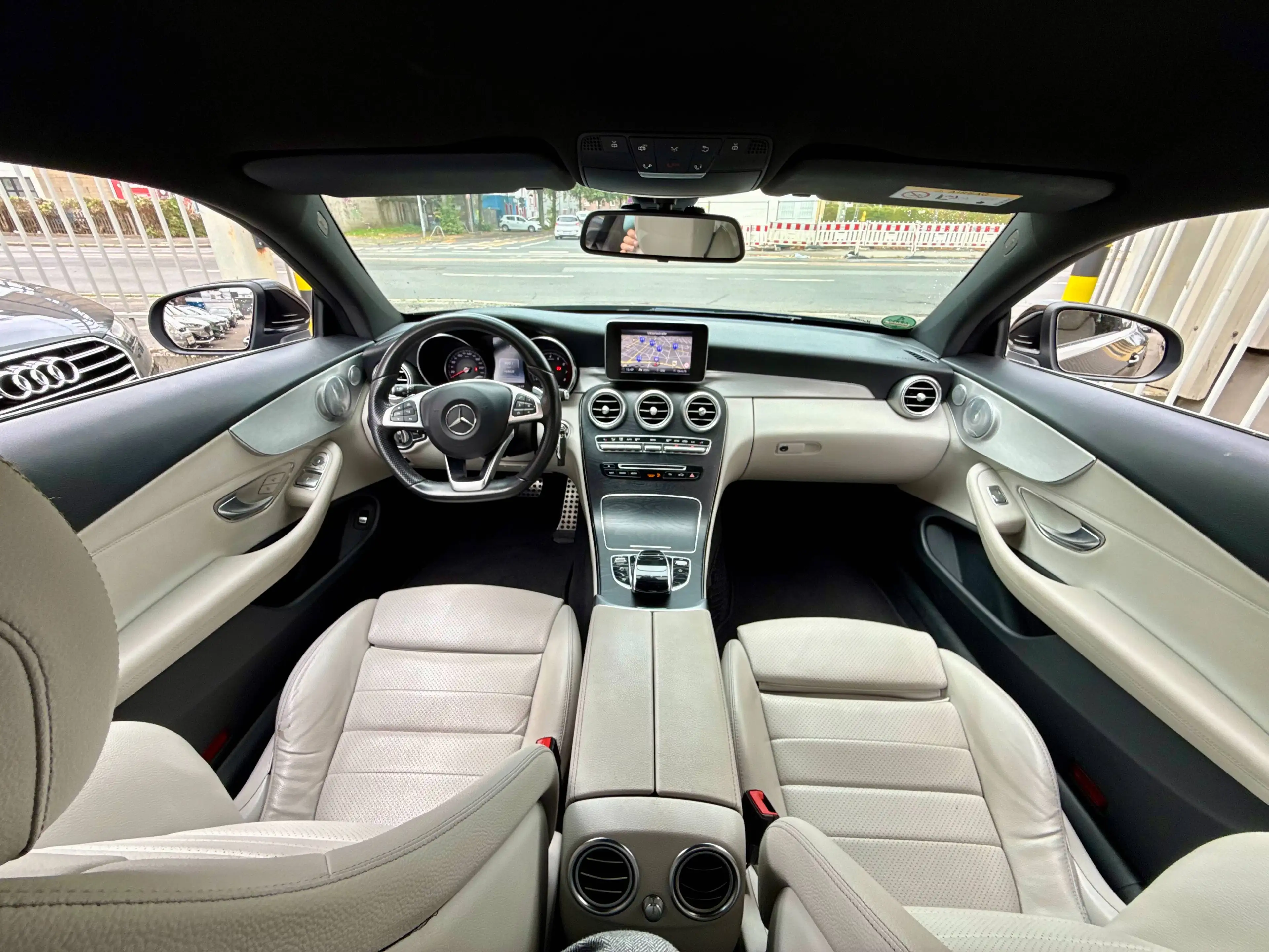 Mercedes-Benz C 250 C 250 AMG-Line Coupe Automatik 2.Hand — photo 8