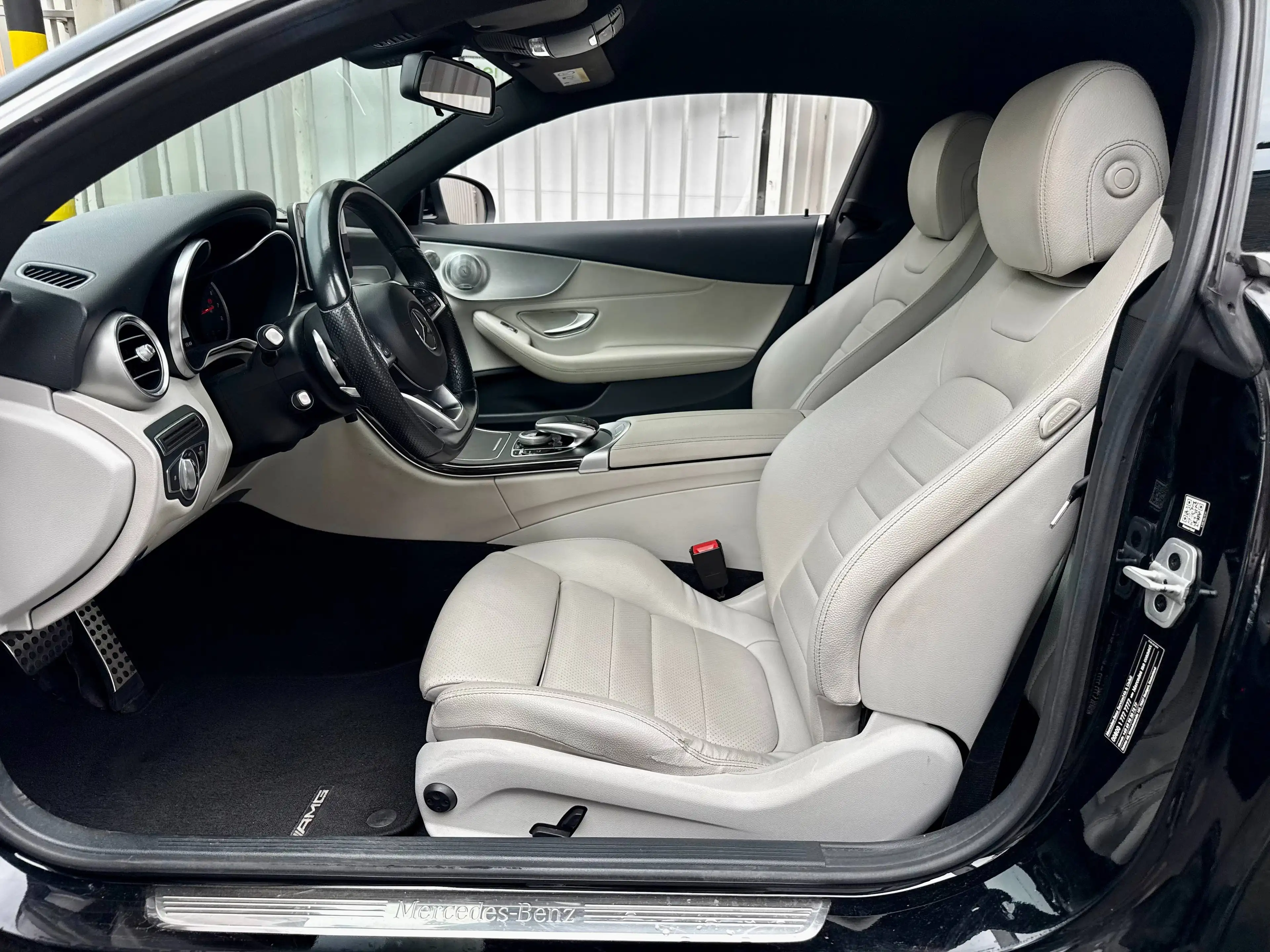 Mercedes-Benz C 250 C 250 AMG-Line Coupe Automatik 2.Hand — photo 14