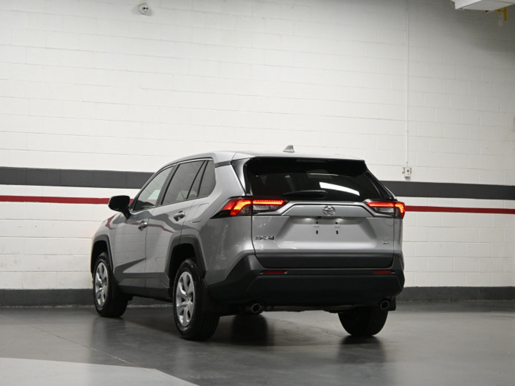2024 Toyota RAV4 LE No Accident Radar Cruise Lane Assist Blind Spo