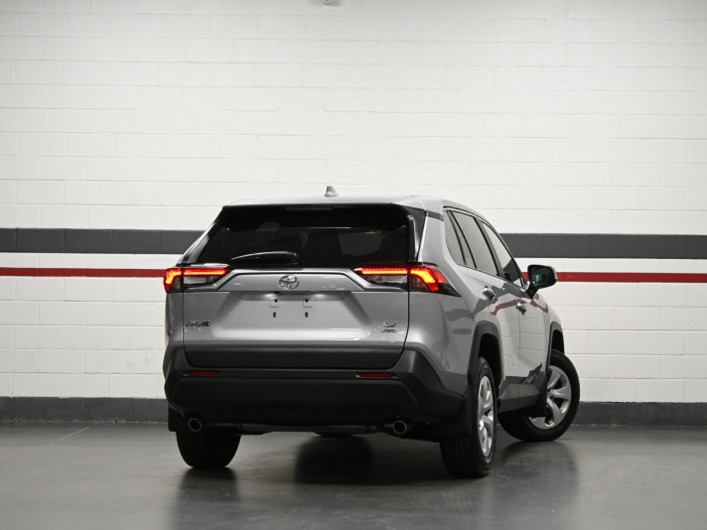 2024 Toyota RAV4 LE No Accident Radar Cruise Lane Assist Blind Spo