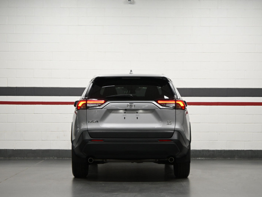 2024 Toyota RAV4 LE No Accident Radar Cruise Lane Assist Blind Spo