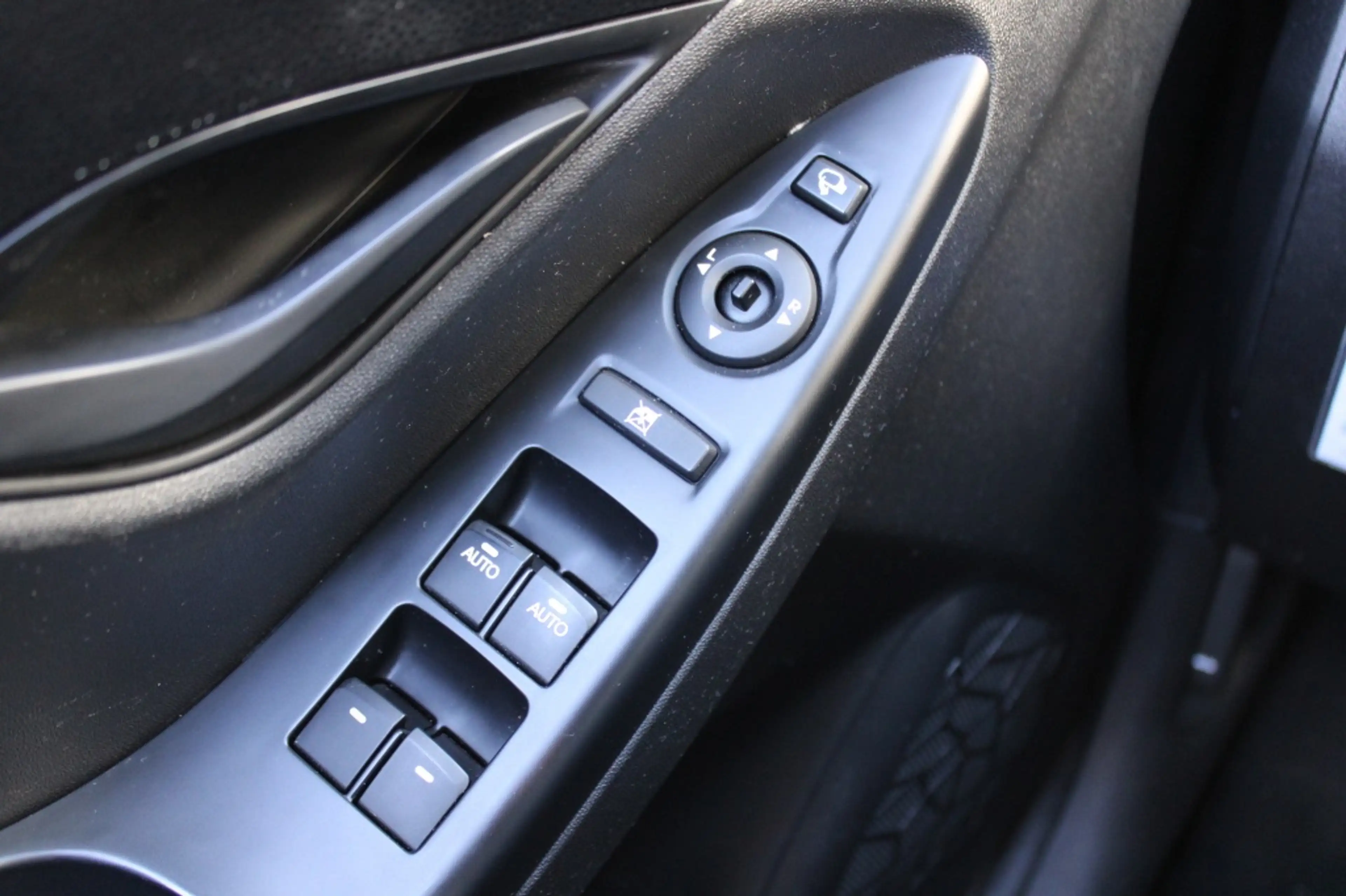 Hyundai iX20 1.4i blue 90pk Go! — photo 13