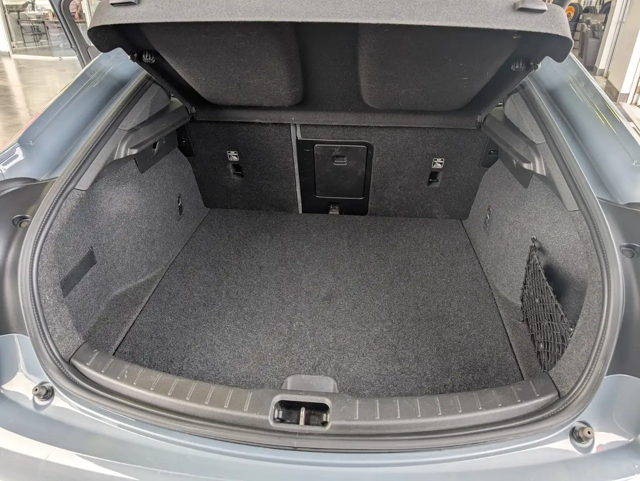 Polestar 2 снимка Polestar 2