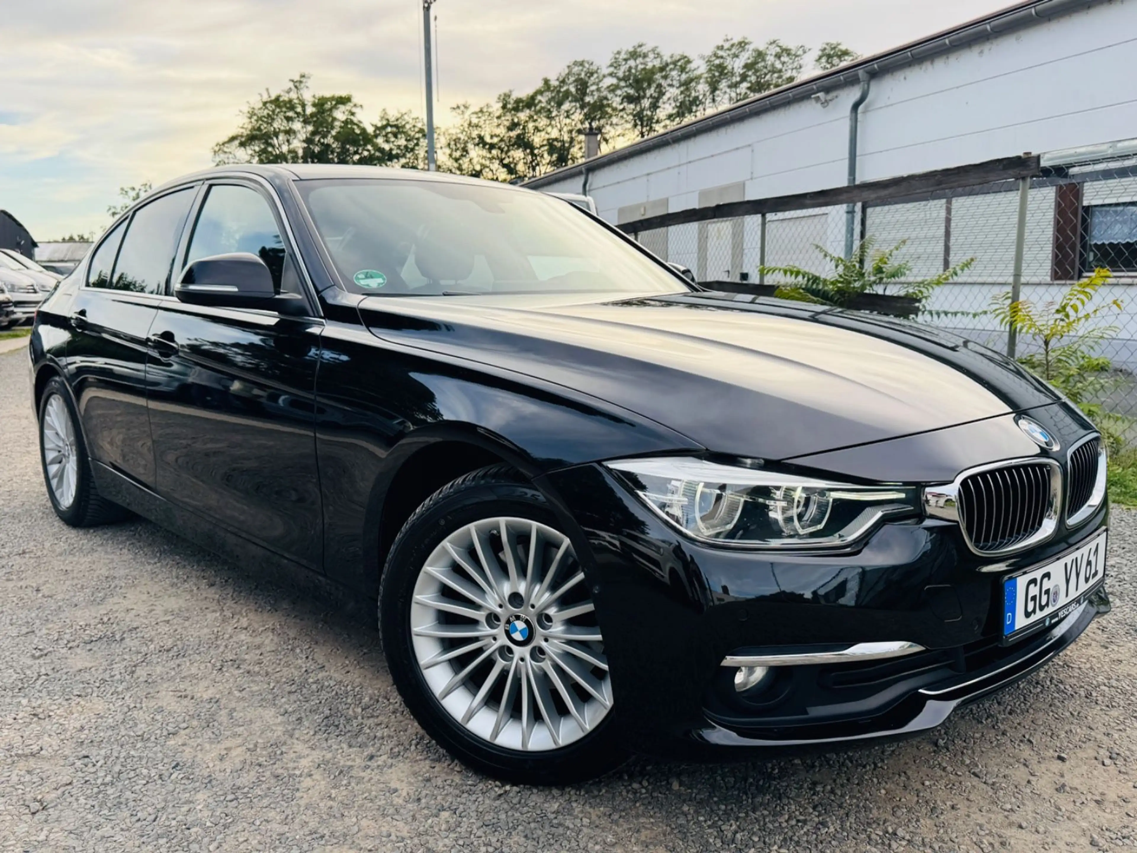 BMW 320 d Luxury Line/Head-Up/AppleCarPlay/360°Kamera — photo 8