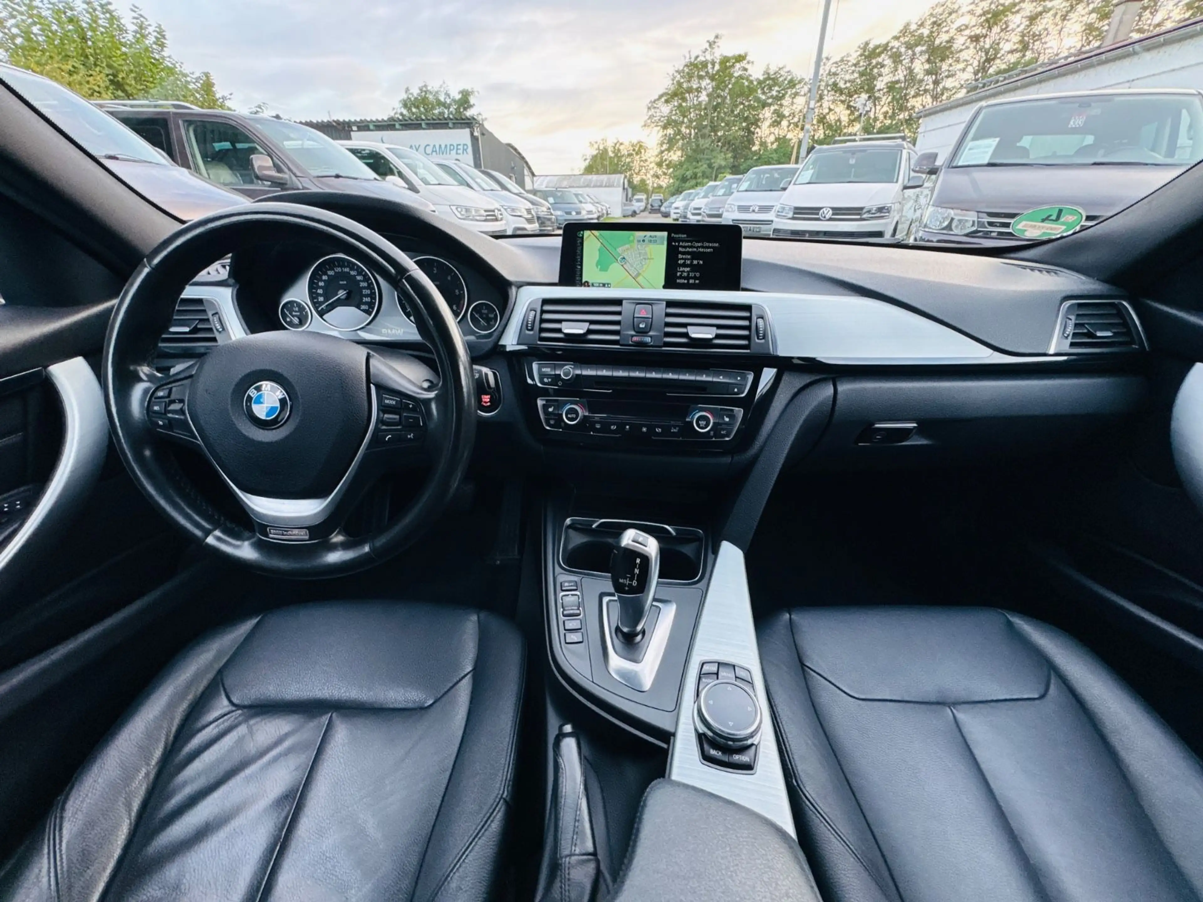 BMW 320 d Luxury Line/Head-Up/AppleCarPlay/360°Kamera — photo 11
