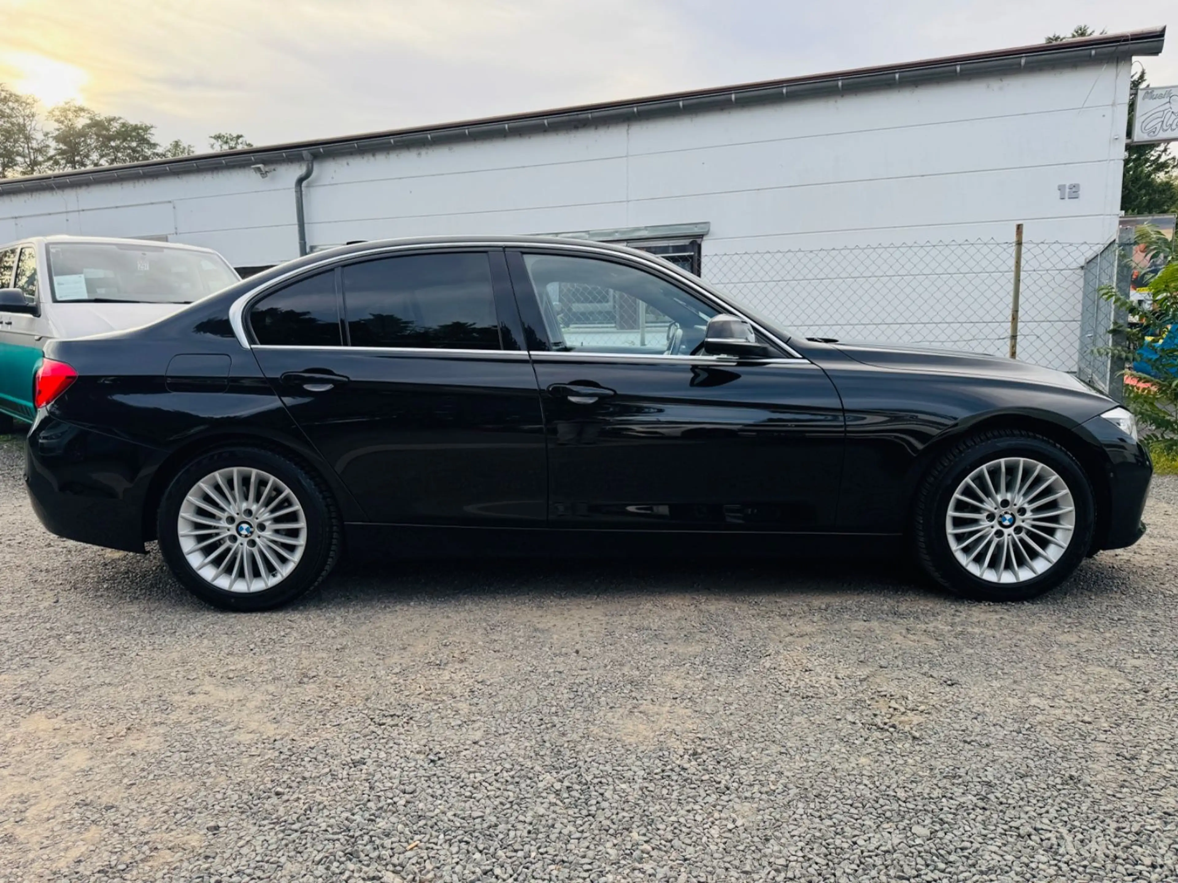 BMW 320 d Luxury Line/Head-Up/AppleCarPlay/360°Kamera — photo 7