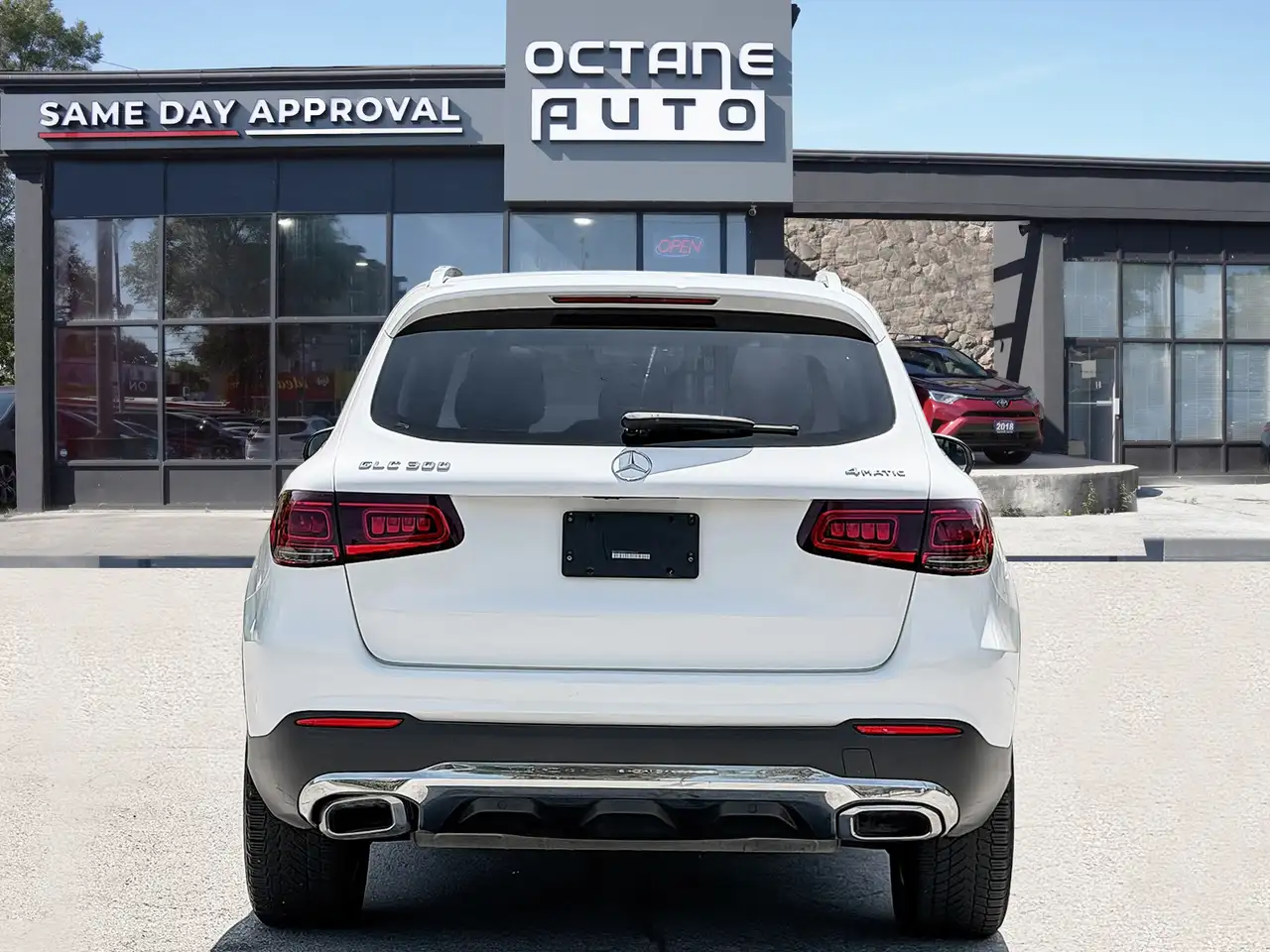 Mercedes-Benz GLC снимка Mercedes-Benz GLC