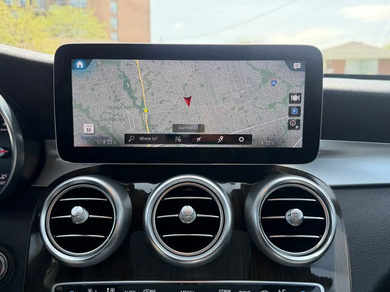 Mercedes-Benz GLC снимка Mercedes-Benz GLC