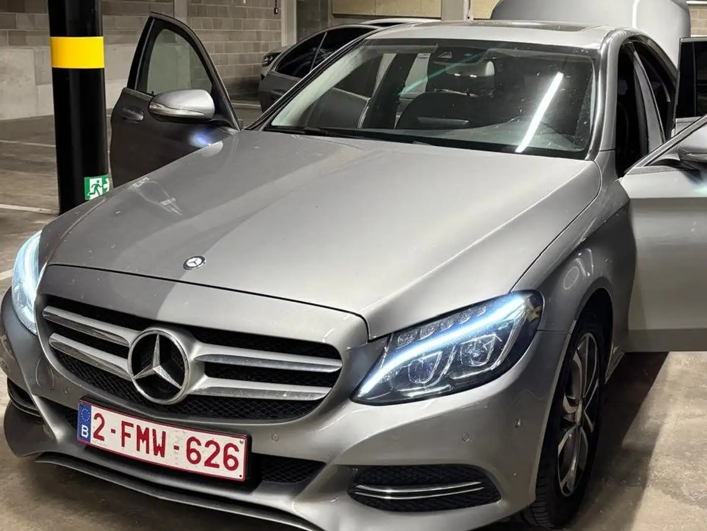 Mercedes-Benz 220 Grijs - 1