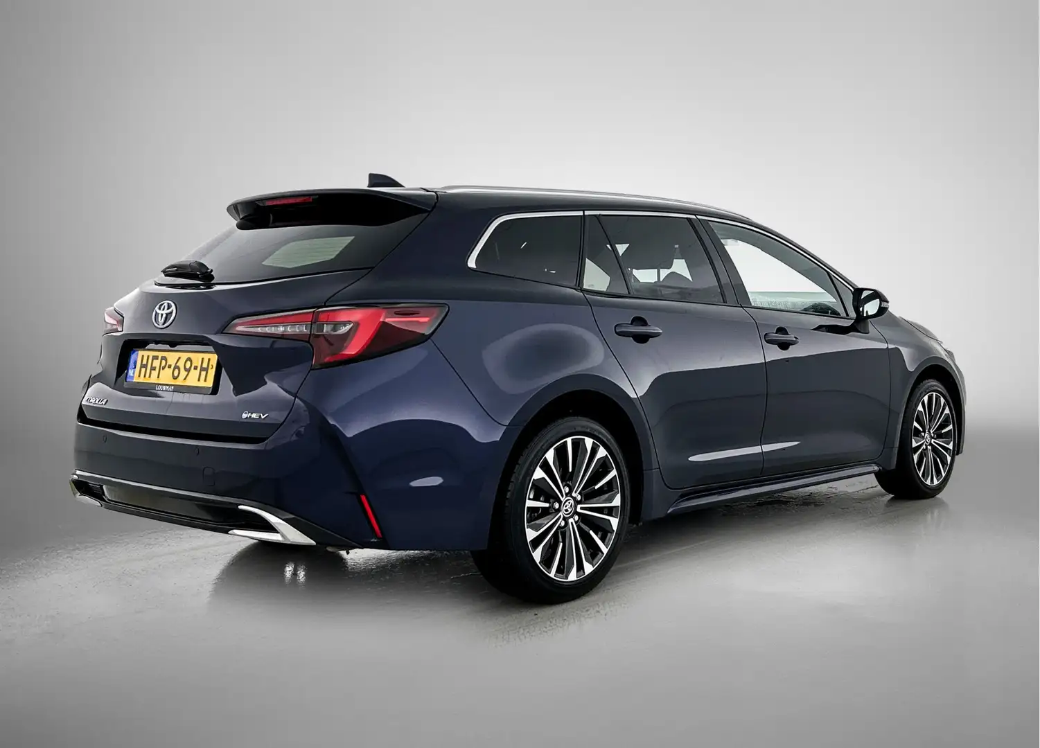 Toyota Corolla Touring Sports Hybrid 140 Dynamic | BTW Voertuig | Bleu - 2