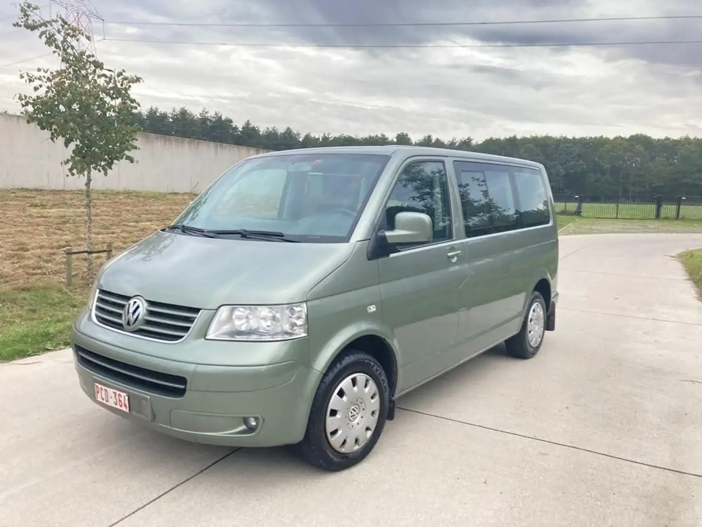 Volkswagen T5 Caravelle 4MOTION Lang (5-Si.) DPF Brons - 1