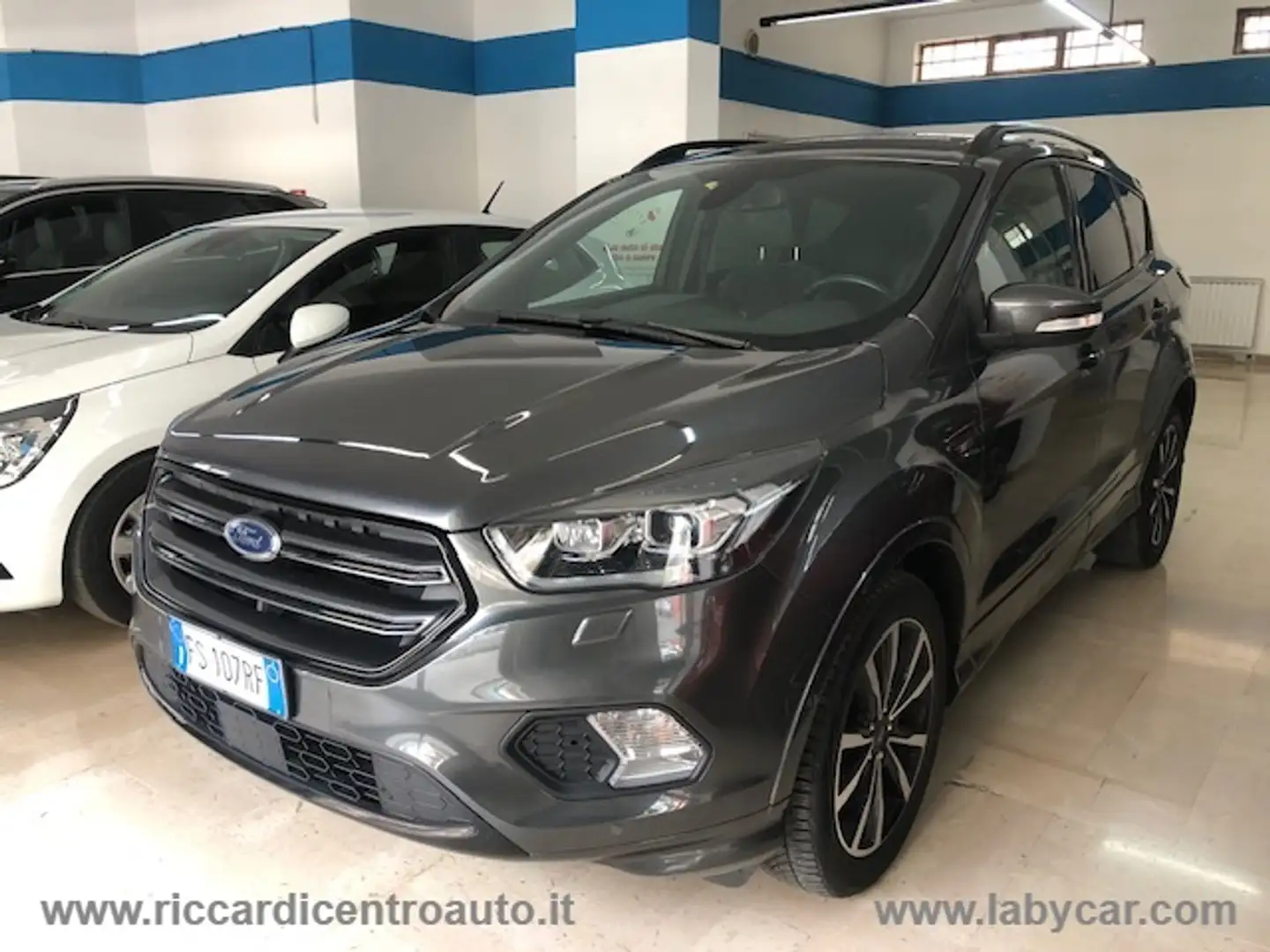 Ford Kuga 2.0 TDCI 120CV S&S 2WD Pow.ST-Line Gris - 1