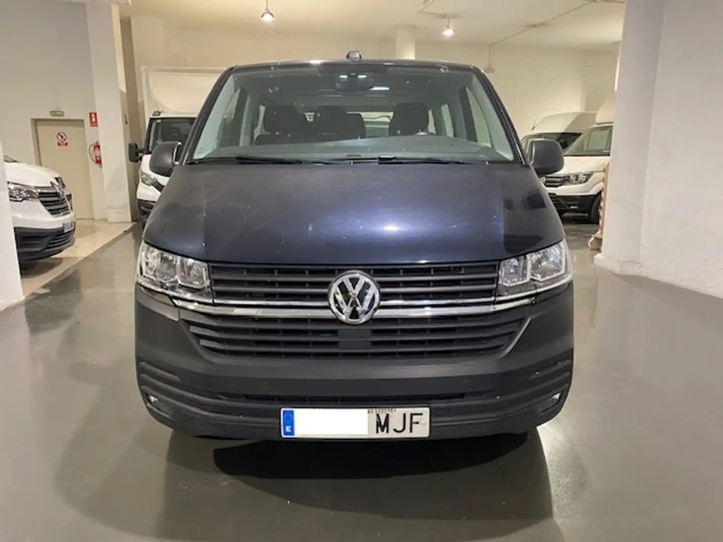 Volkswagen T5 Caravelle Origin Corta 2.0 TDI 110kW BMT DSG Bleu - 2