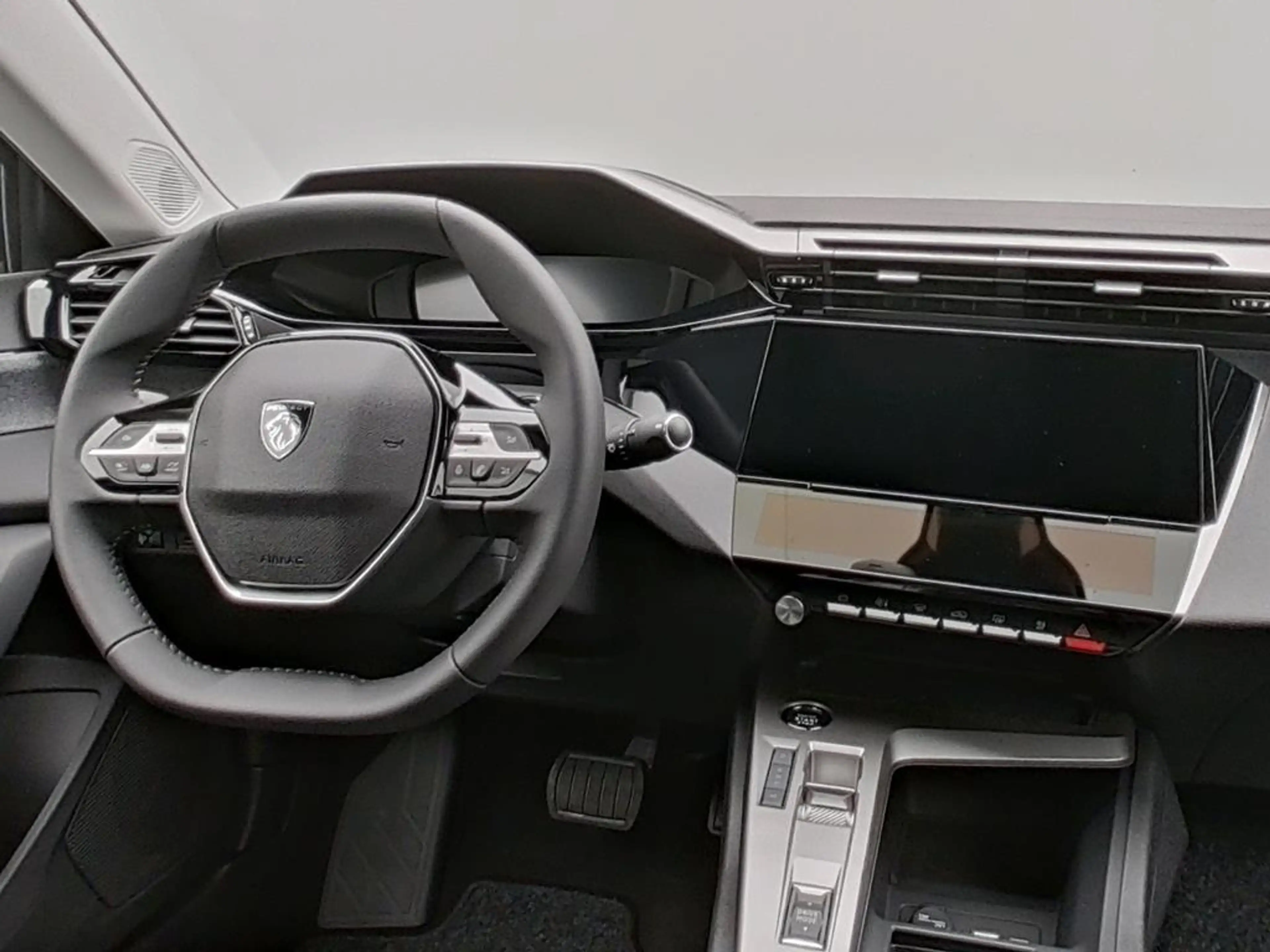 Peugeot 408 Allure Business HYBRID 145 e-DSC6 — photo 14