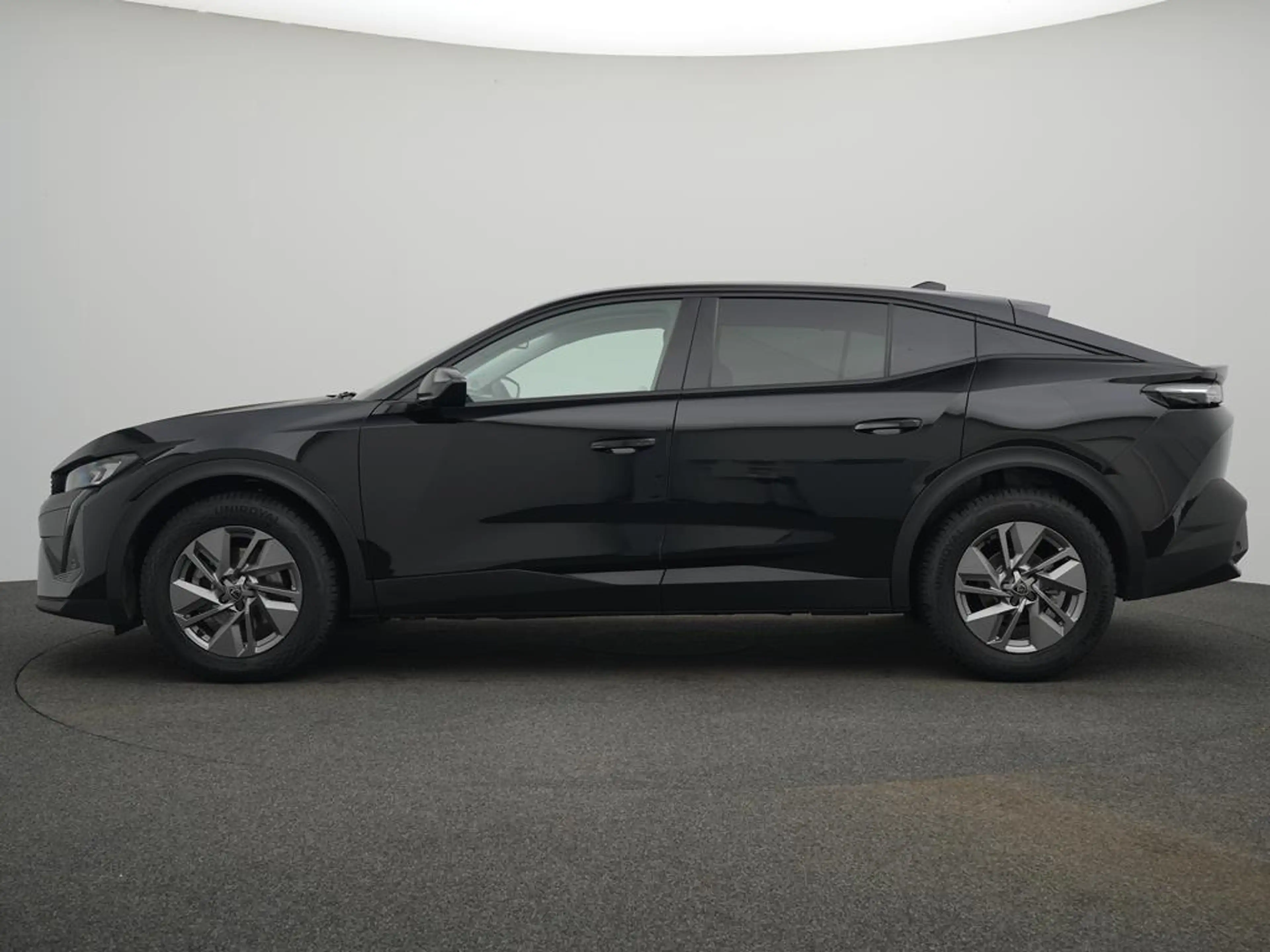 Peugeot 408 Allure Business HYBRID 145 e-DSC6 — photo 5