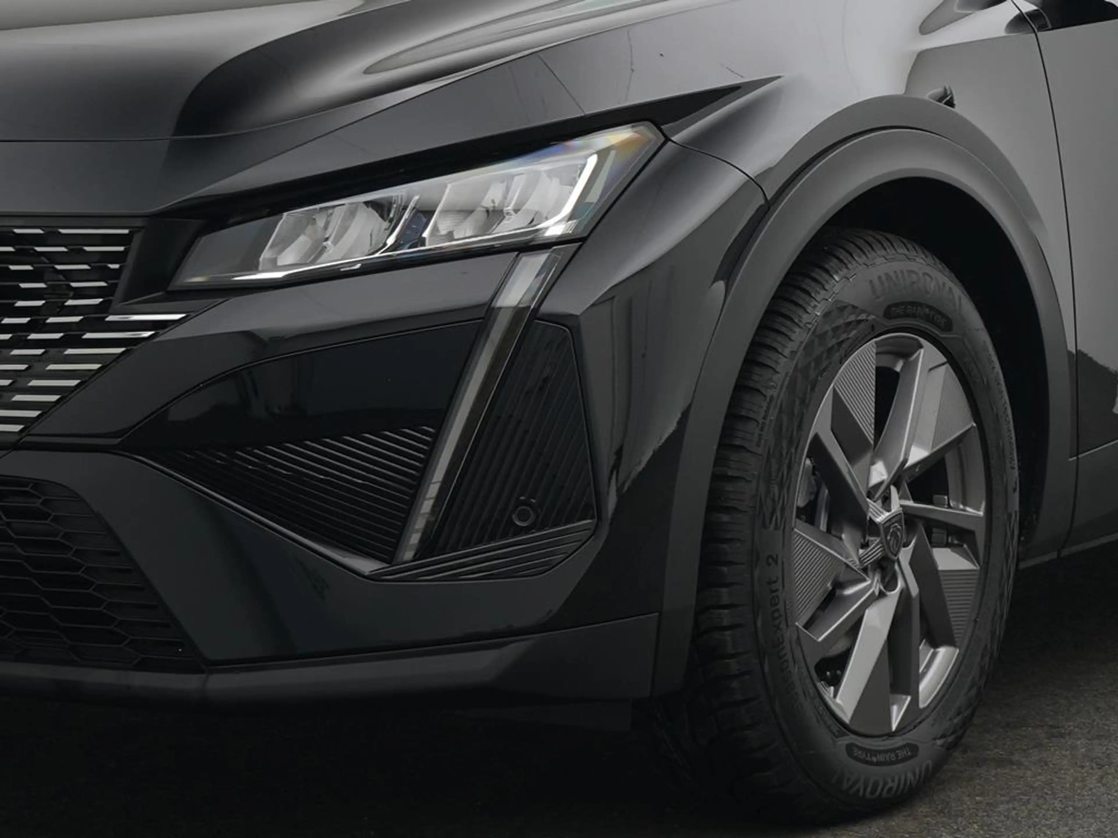 Peugeot 408 Allure Business HYBRID 145 e-DSC6 — photo 11