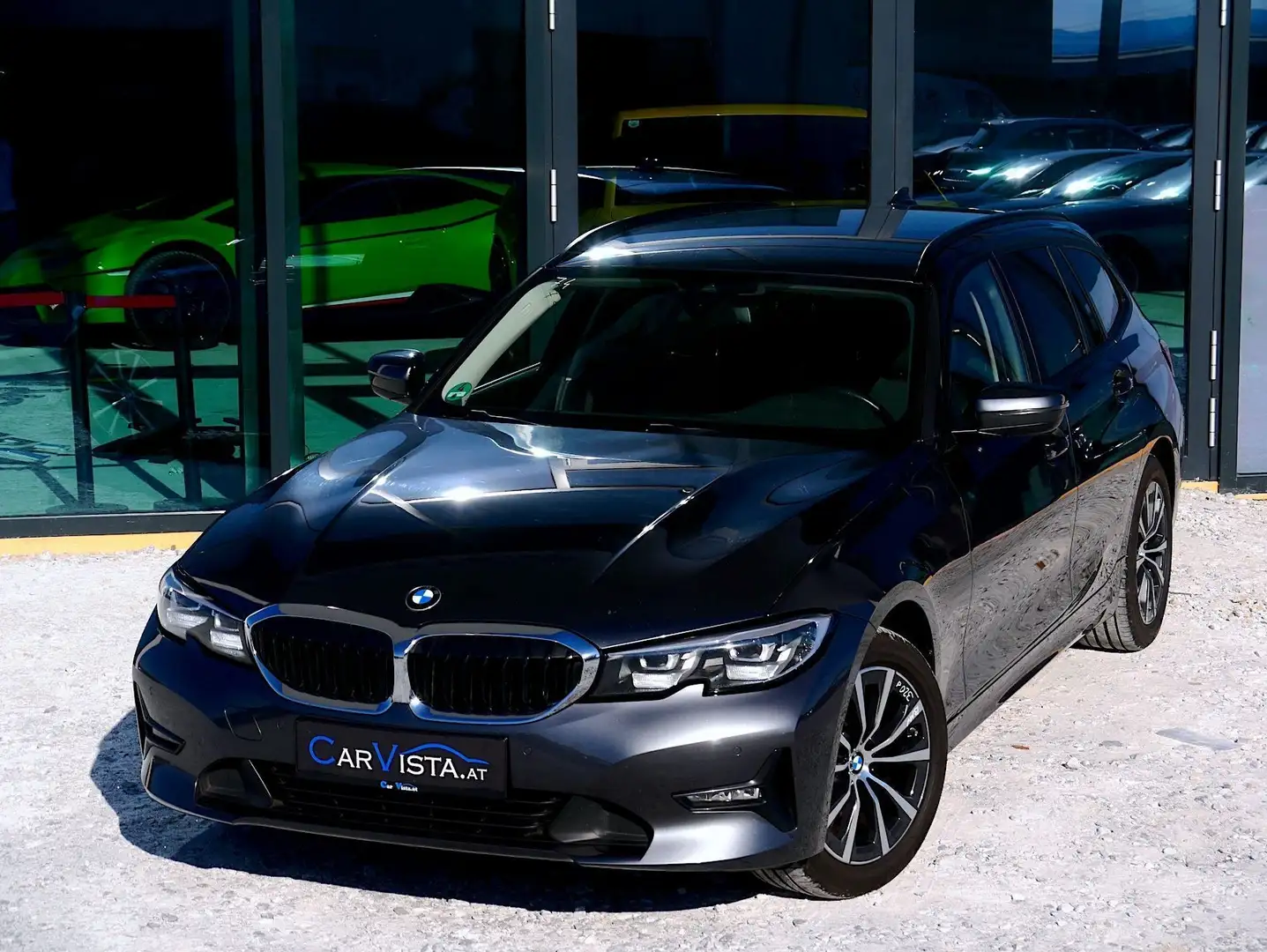 BMW 320 d xDrive Touring Aut. Silber - 2