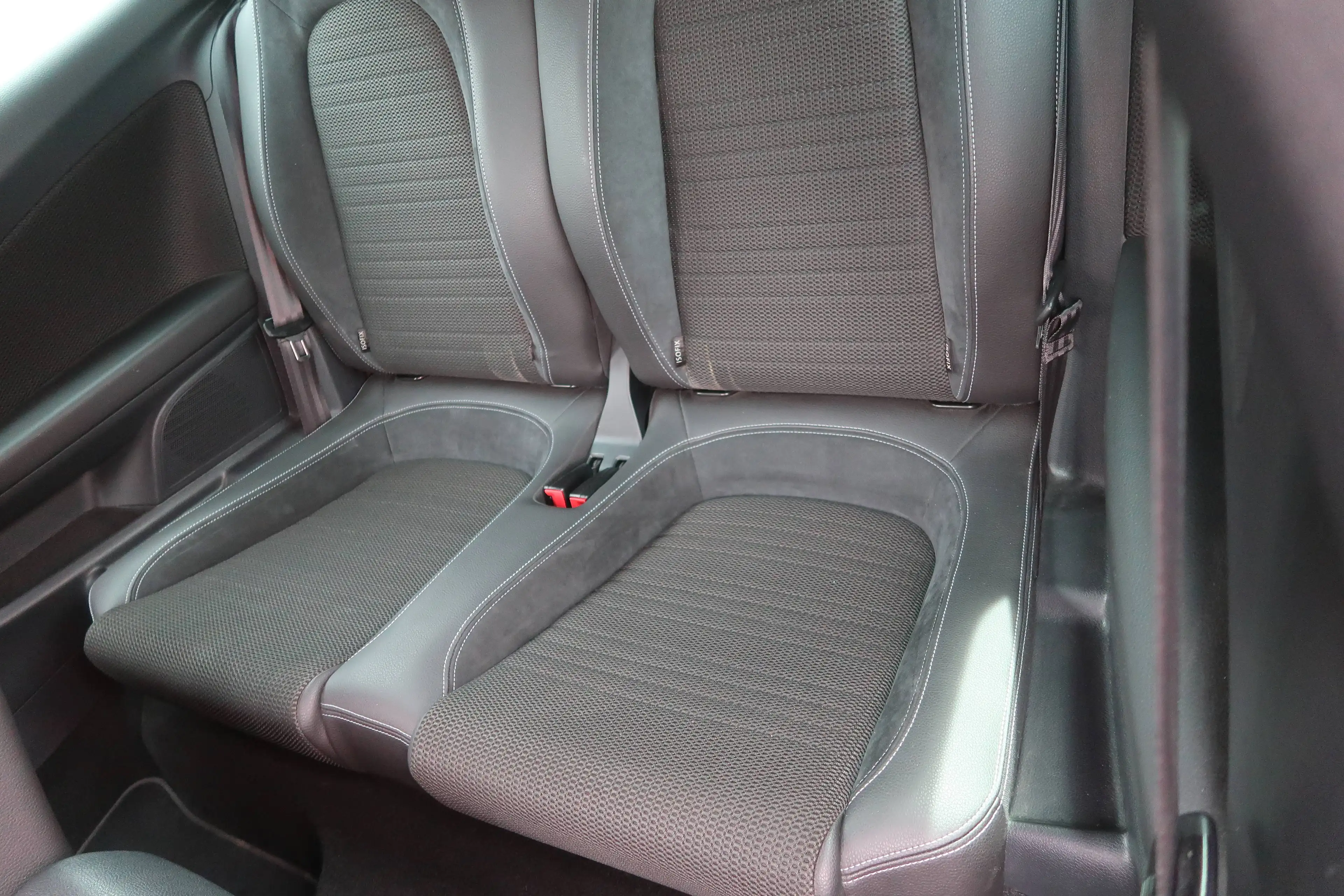 Volkswagen Scirocco 2.0 BMT/Start-Stopp Klima Pano — photo 10