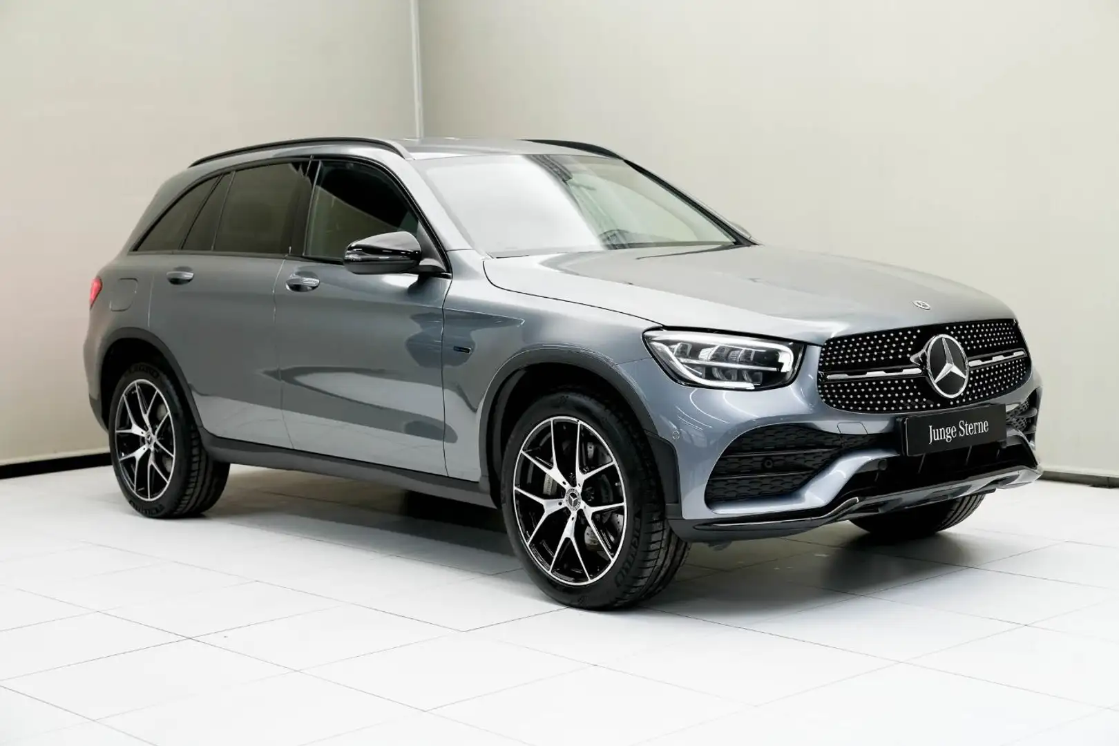 Mercedes-Benz GLC 300 de 4MATIC Navi Sport S-Sitz Night KAM Grau - 2
