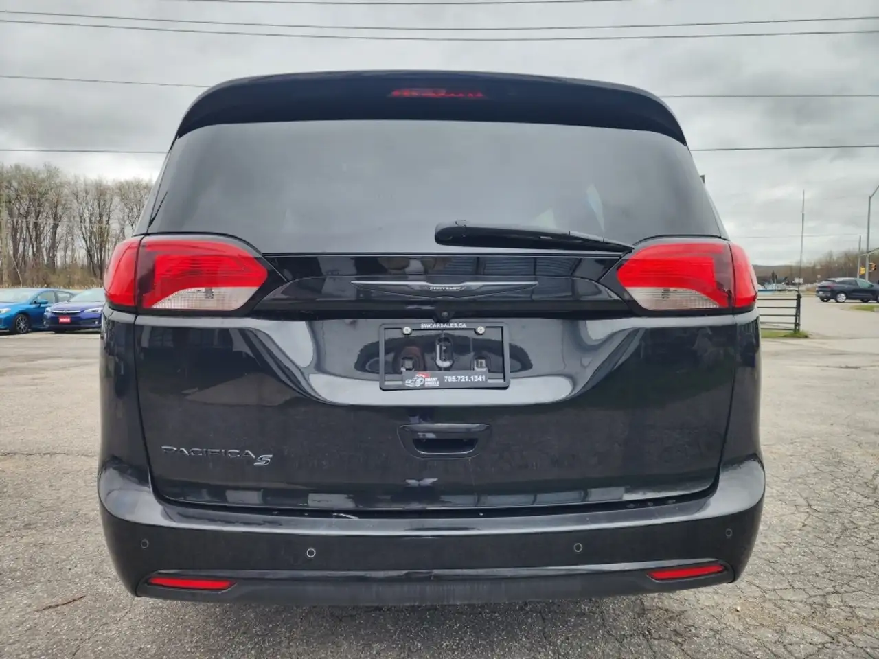 Chrysler Pacifica снимка Chrysler Pacifica