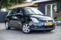 Suzuki Swift 1.3 Shogun NAP 1ste eigenaar airco dealer onderhou Zwart - thumbnail 12