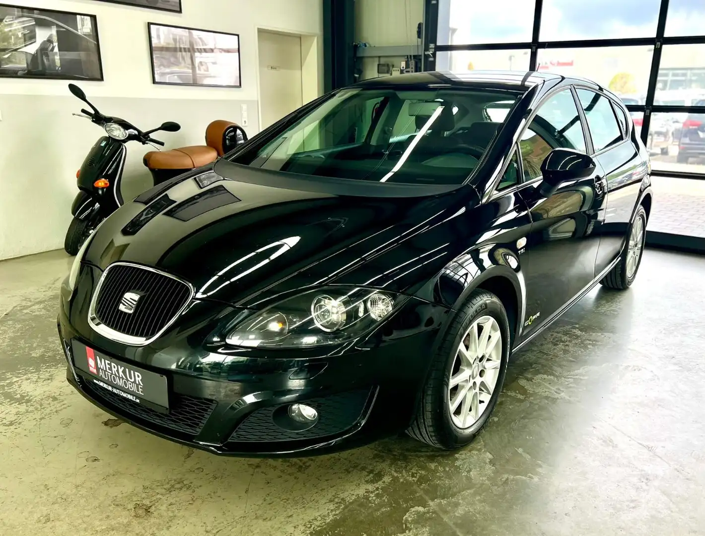 SEAT Leon 1.2 TSI Style Copa Eco+Navi+BiXenon+SHZ+PDC Nero - 1