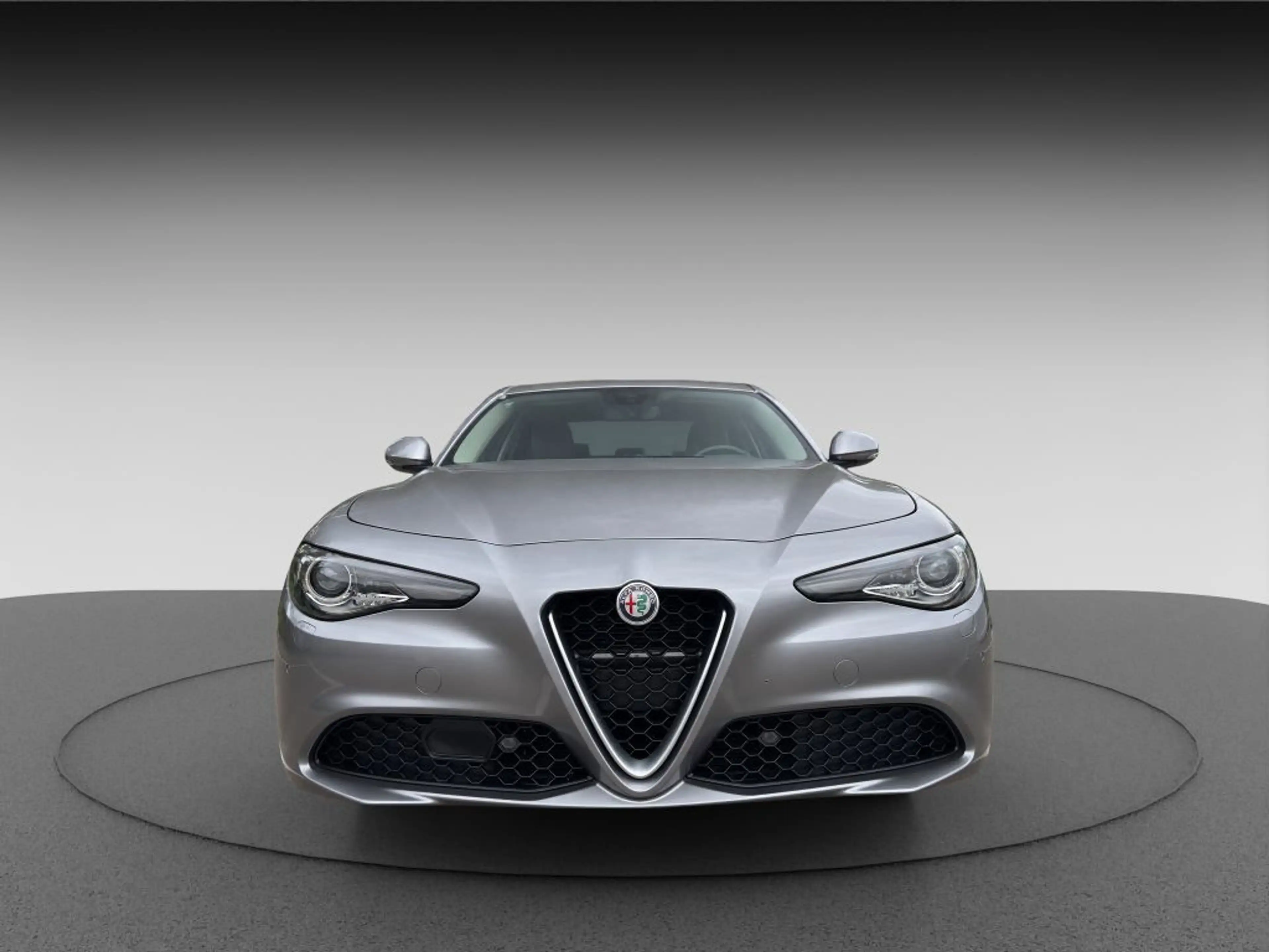 Alfa Romeo Giulia GIULIA LUSSO RENTNER FZG TOP ZUSTAND SCHECKHEFT — photo 3