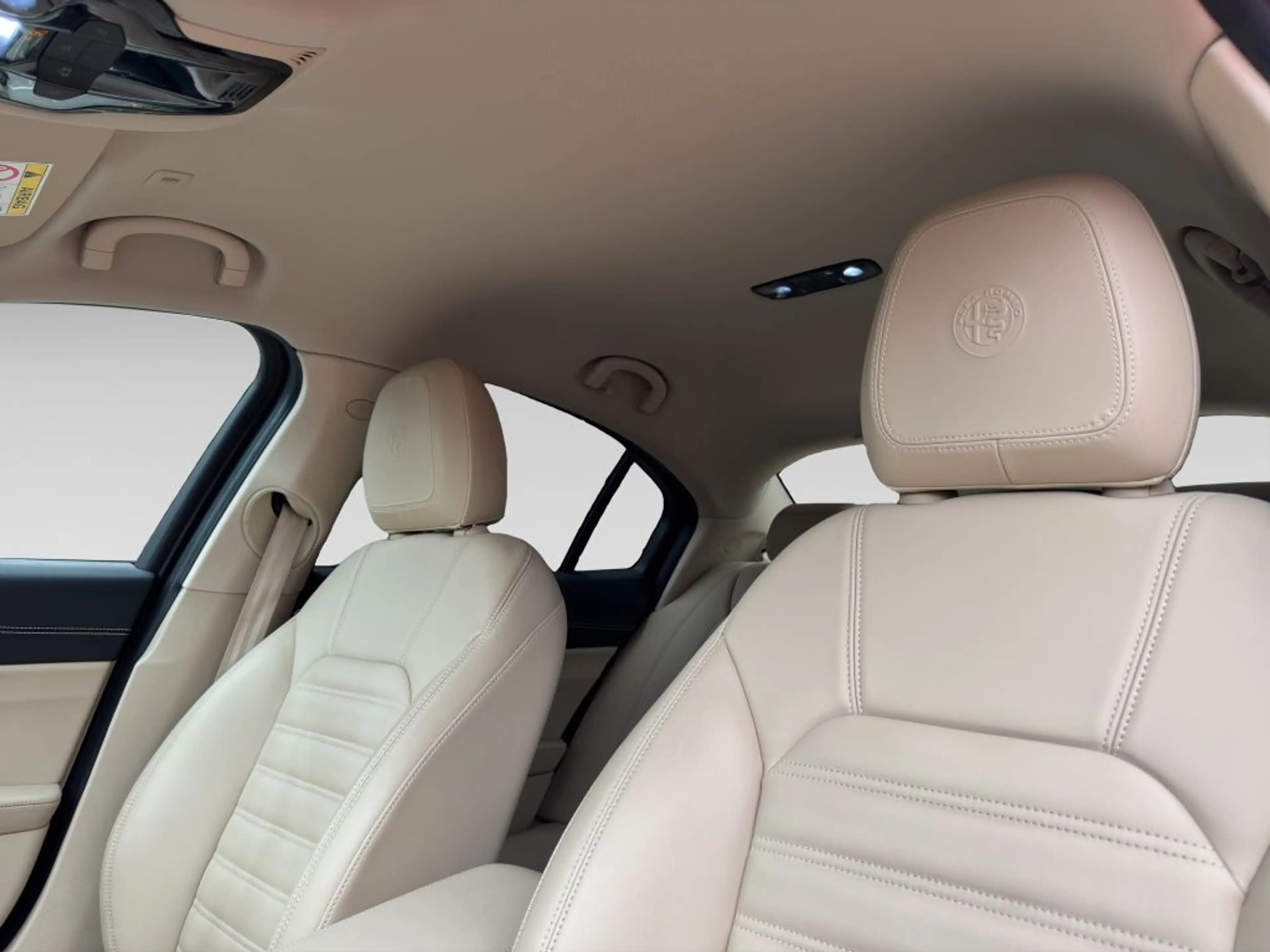 Alfa Romeo Giulia GIULIA LUSSO RENTNER FZG TOP ZUSTAND SCHECKHEFT — photo 13