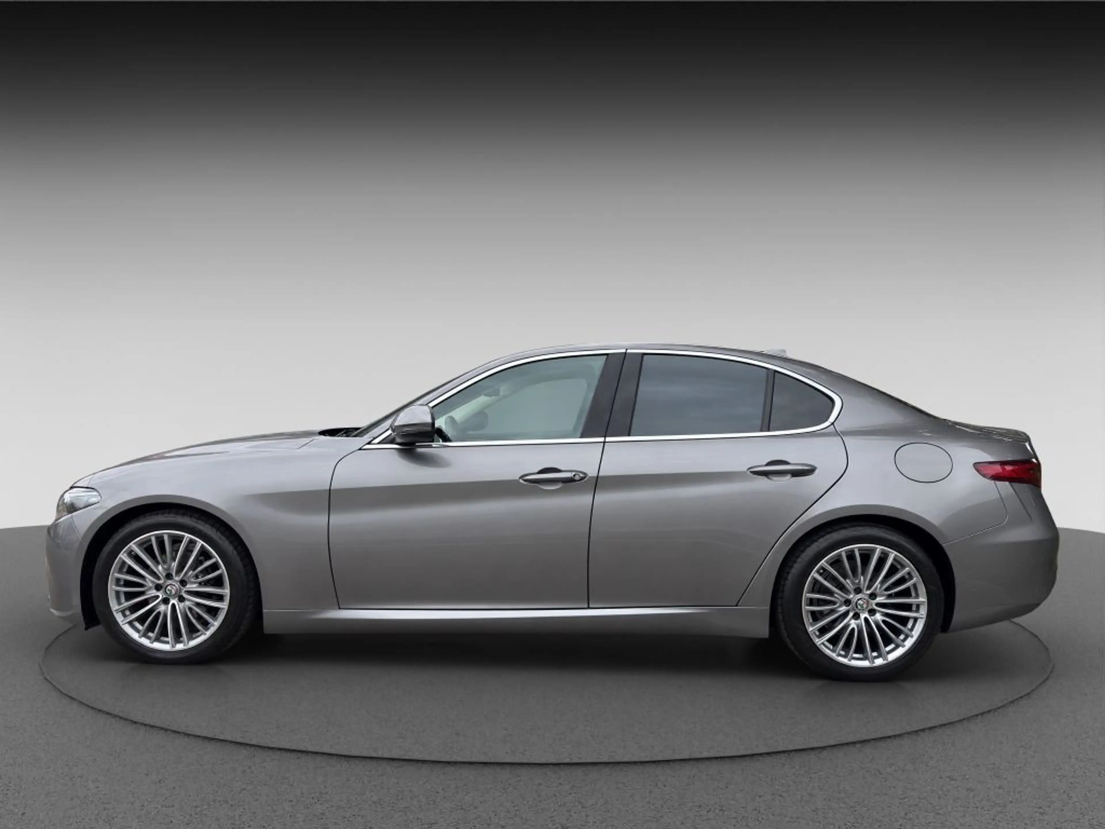 Alfa Romeo Giulia GIULIA LUSSO RENTNER FZG TOP ZUSTAND SCHECKHEFT — photo 4