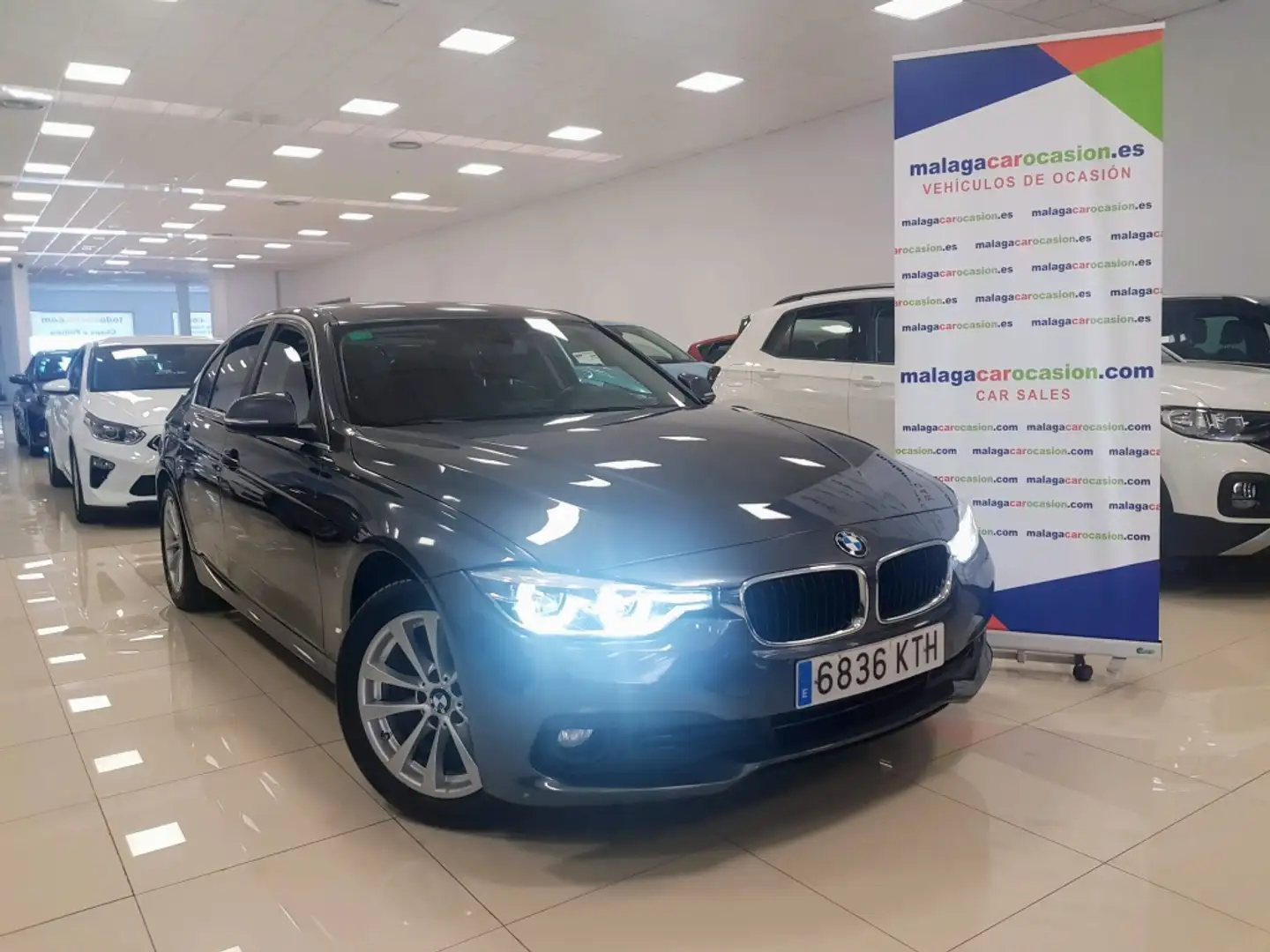 BMW 318 318dA Gris - 2