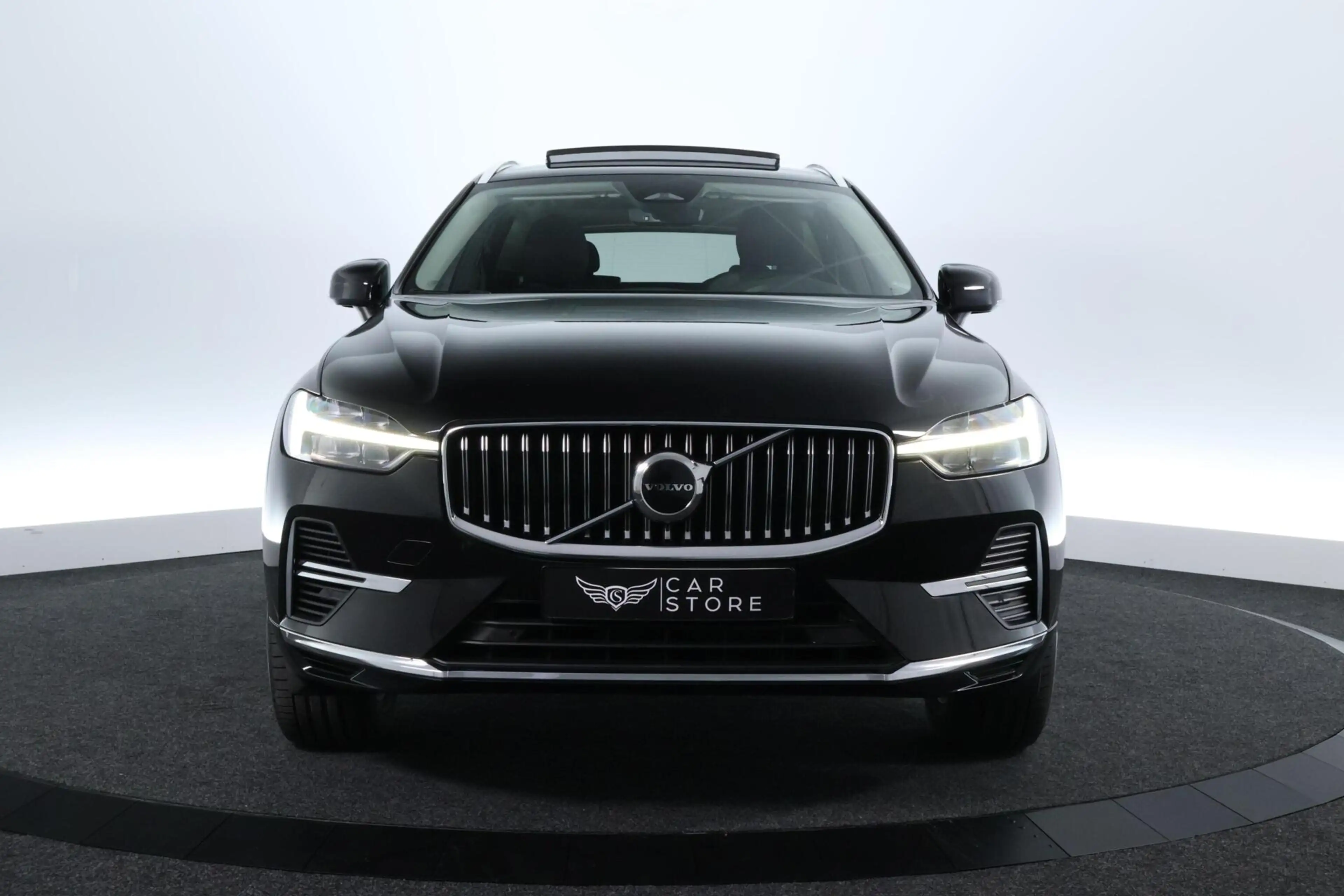 Volvo XC60 2.0 T6 Plug-in hybrid AWD Core Bright Long Range | — photo 2