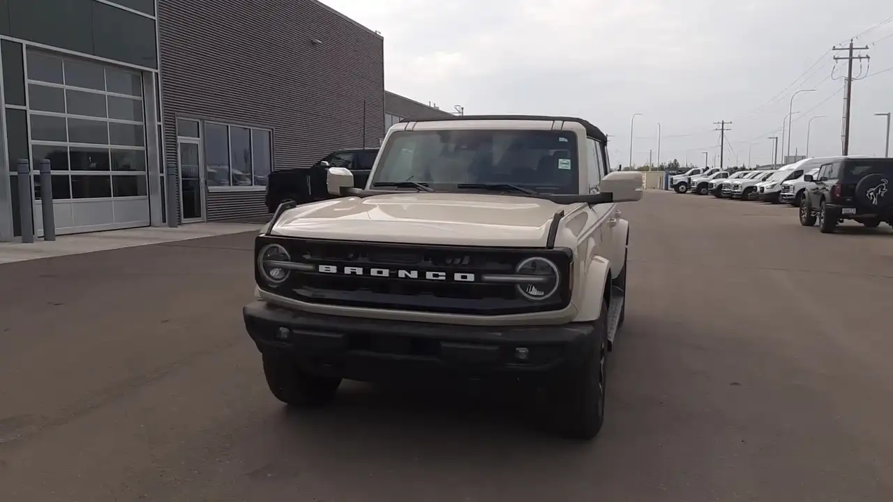 Ford Bronco снимка Ford Bronco