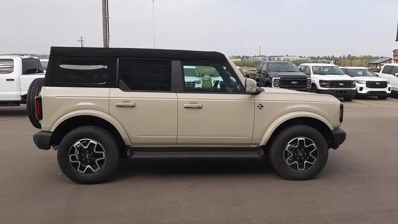 Ford Bronco снимка Ford Bronco