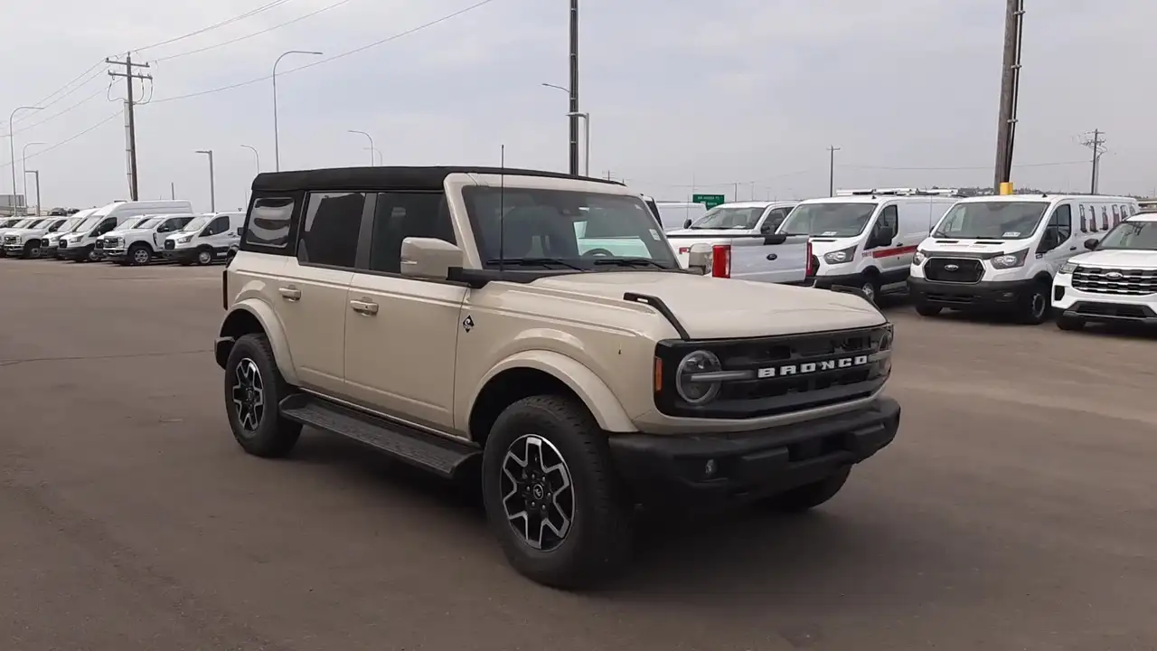 Ford Bronco снимка Ford Bronco