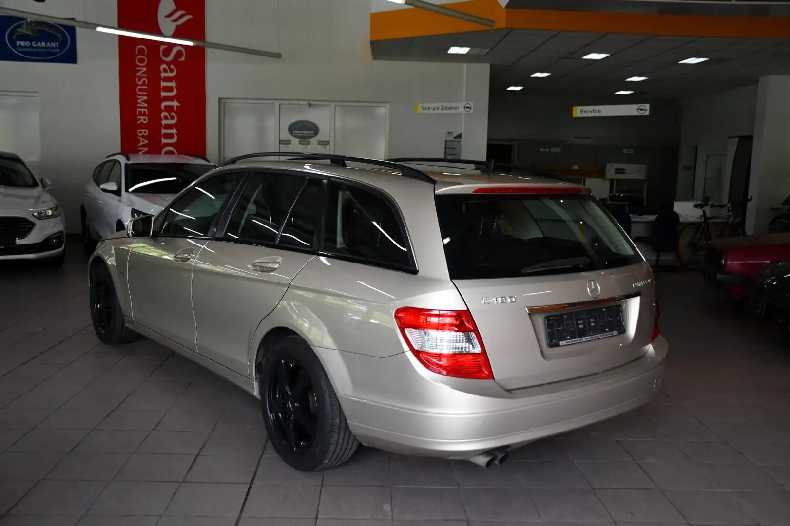 Mercedes-Benz C 180 T-Modell  Kompressor BlueEffici Beige - 2