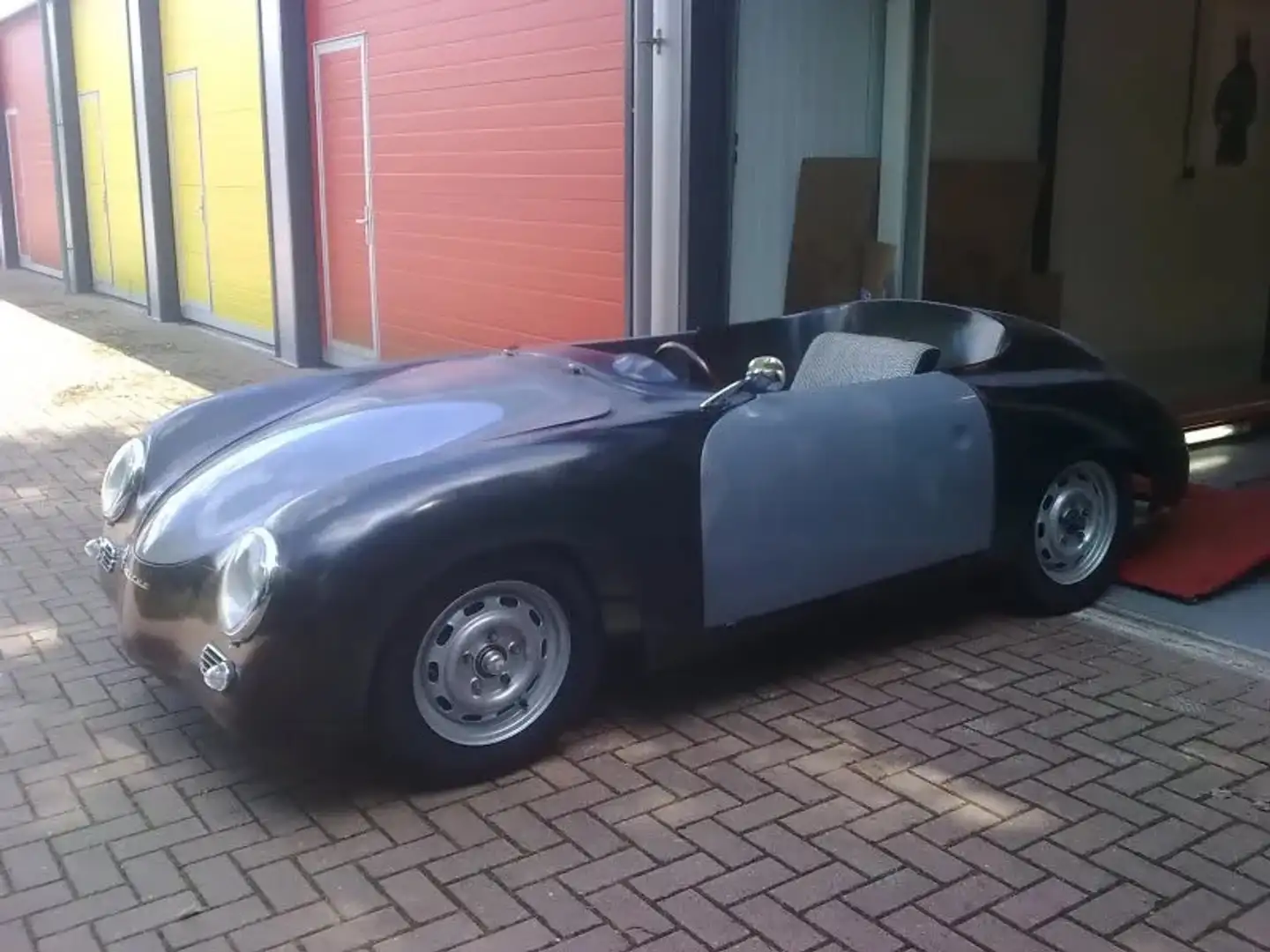 Porsche 356 porsche 356 Replica voor afbouw Zwart - 1