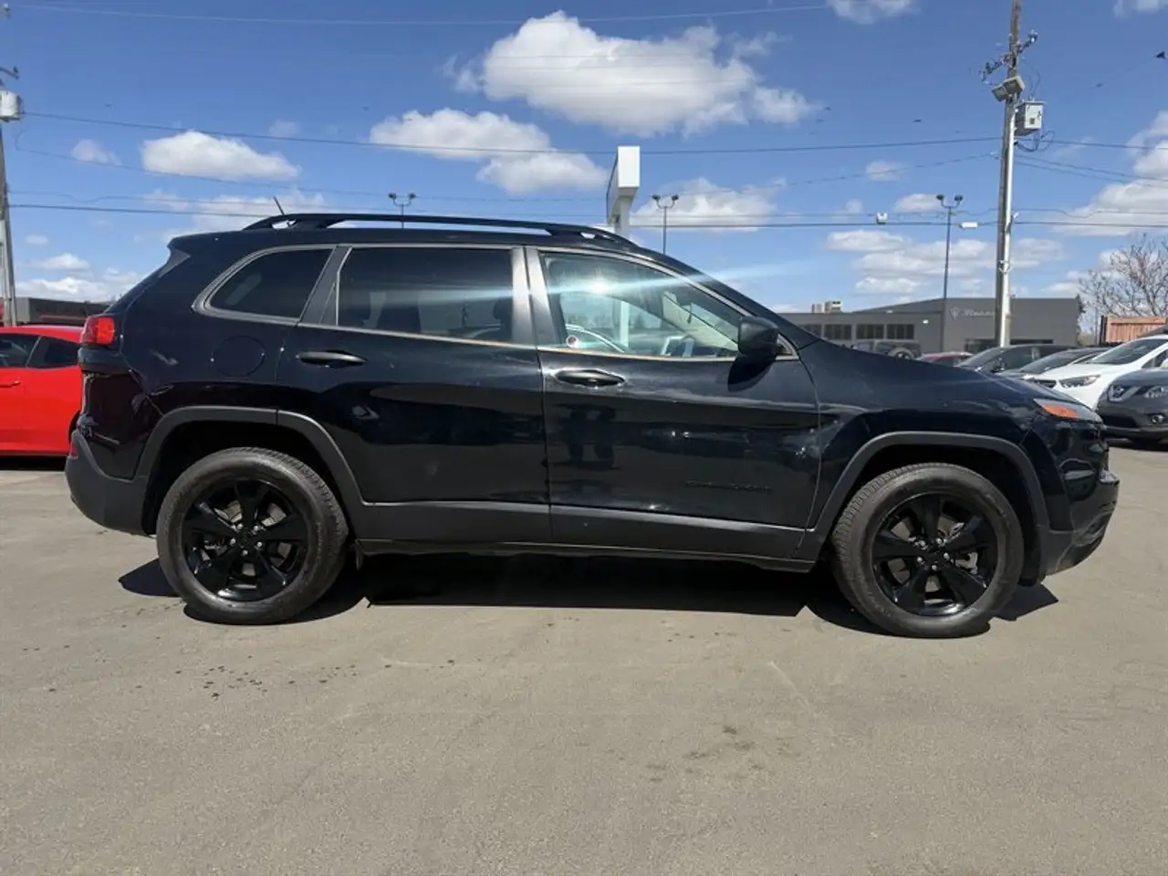 Jeep Cherokee снимка Jeep Cherokee